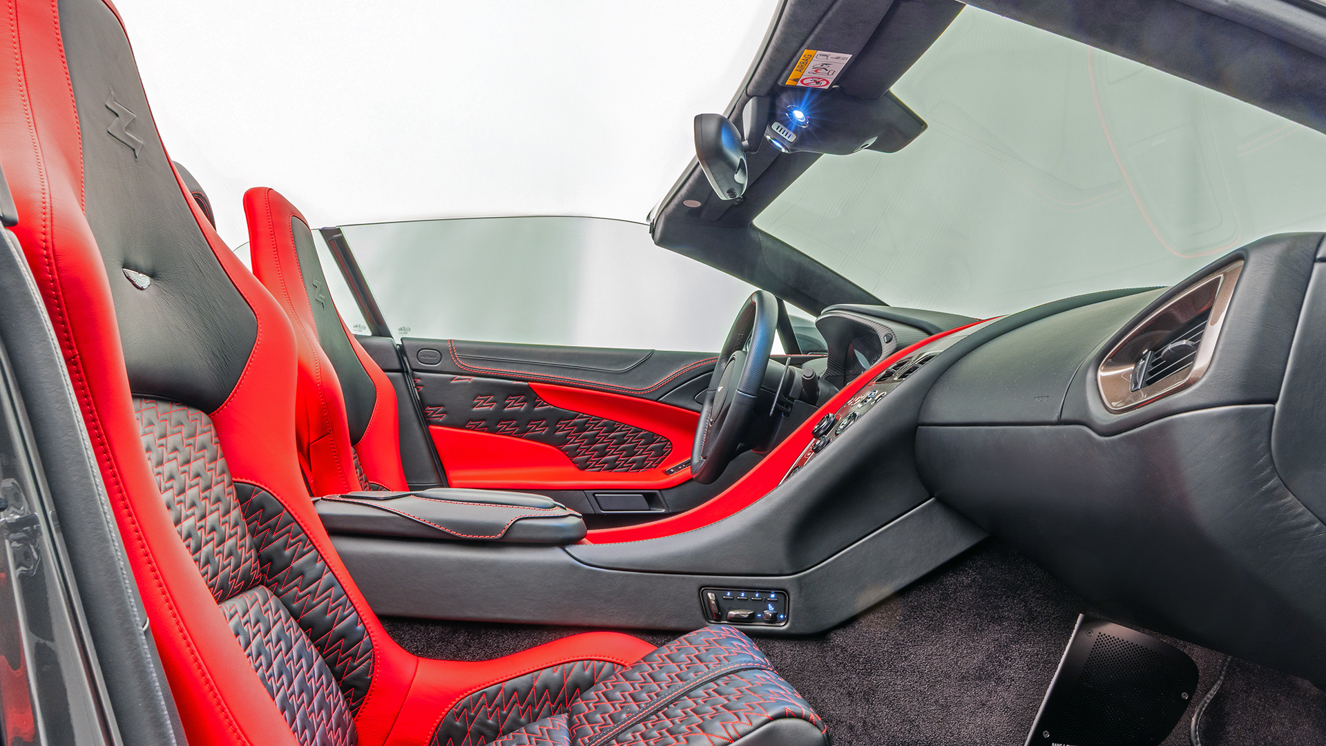 Aston Martin Vanquish Zagato Speedster