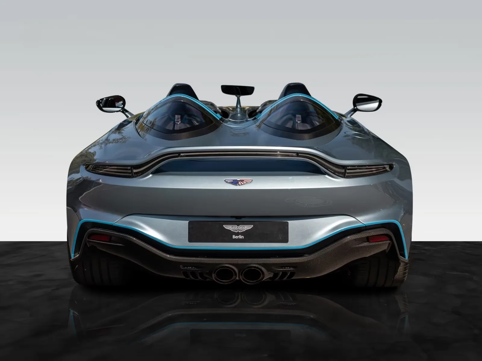 Aston Martin V12 SPEEDSTER