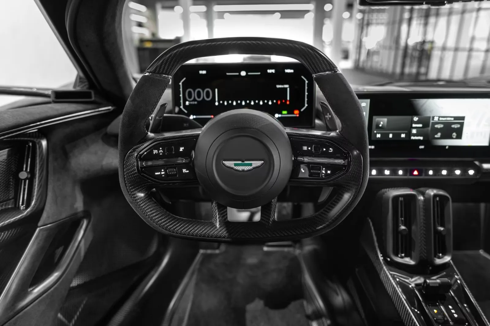 Aston Martin Valhalla