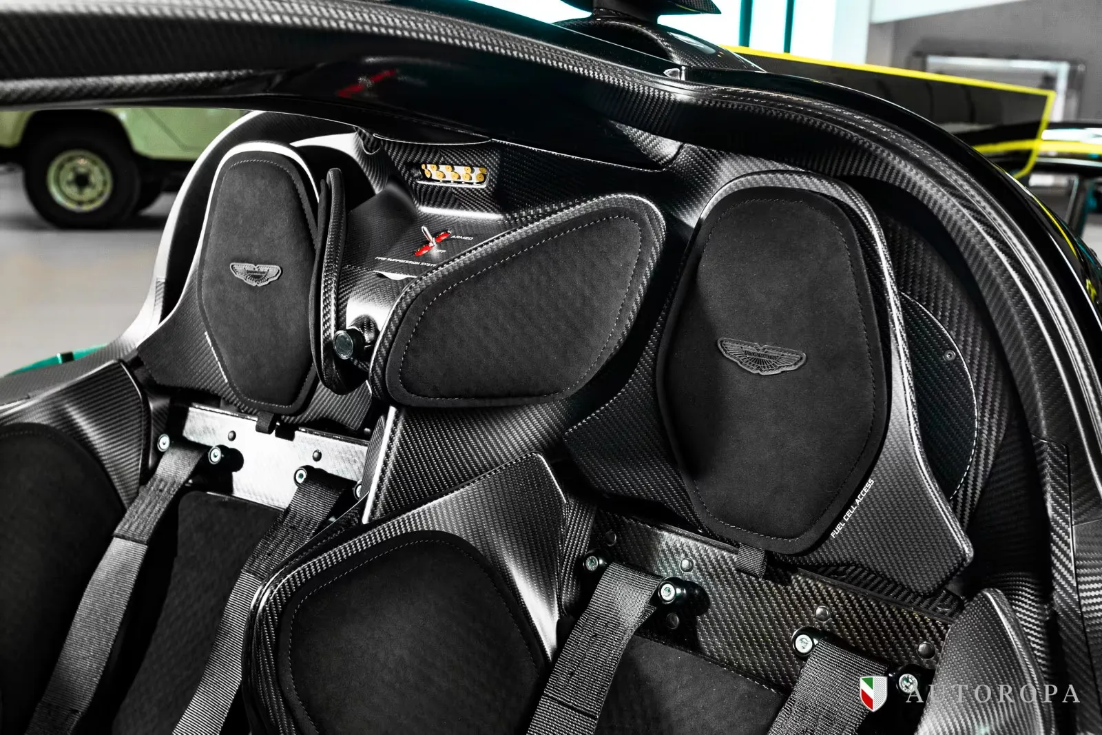 Aston Martin Valkyrie AMR Pro Track Edition