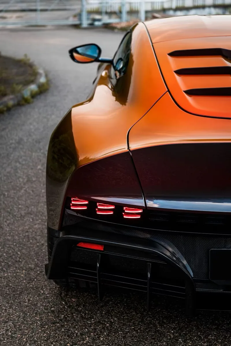 Aston Martin Valour