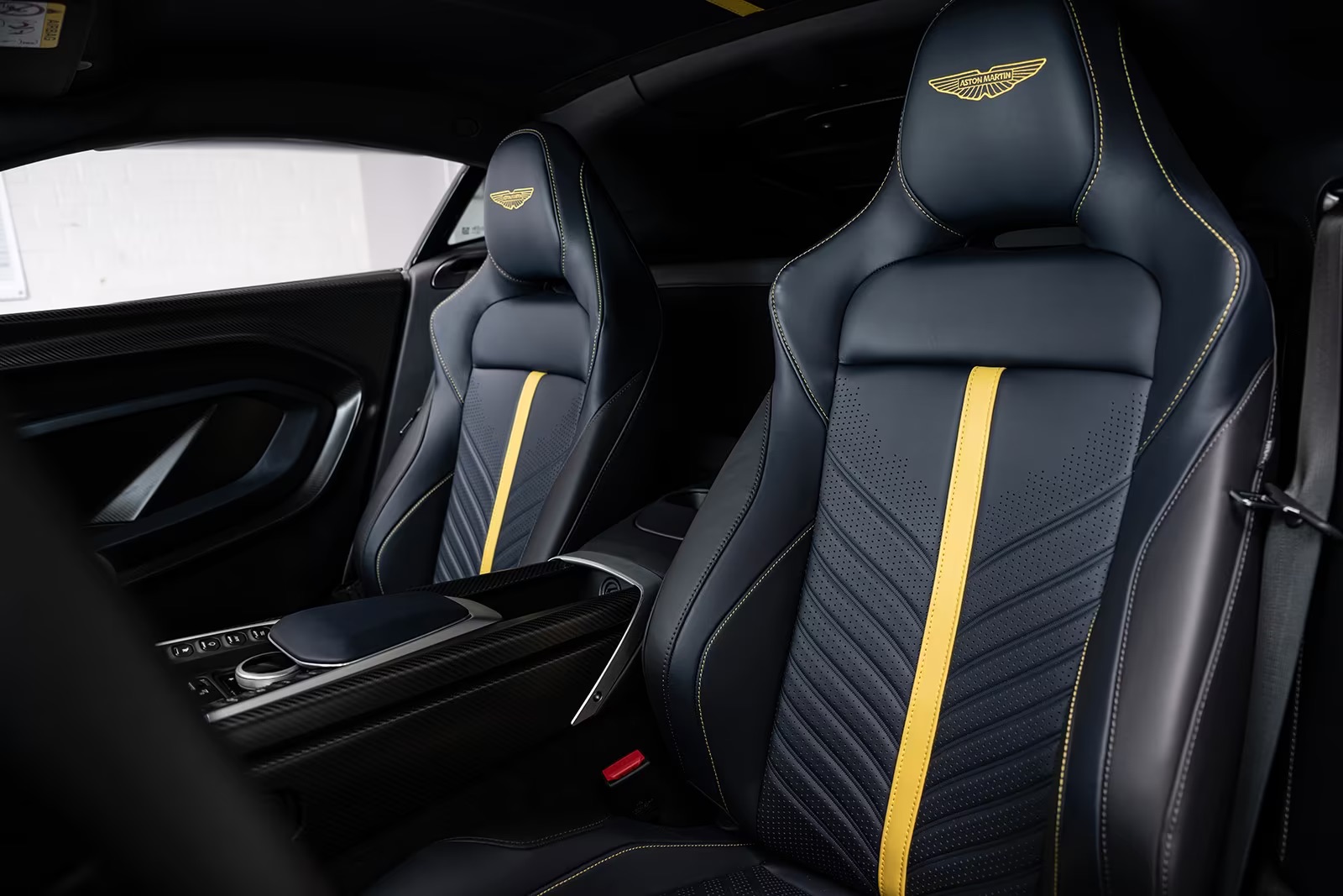 Aston Martin Valour
