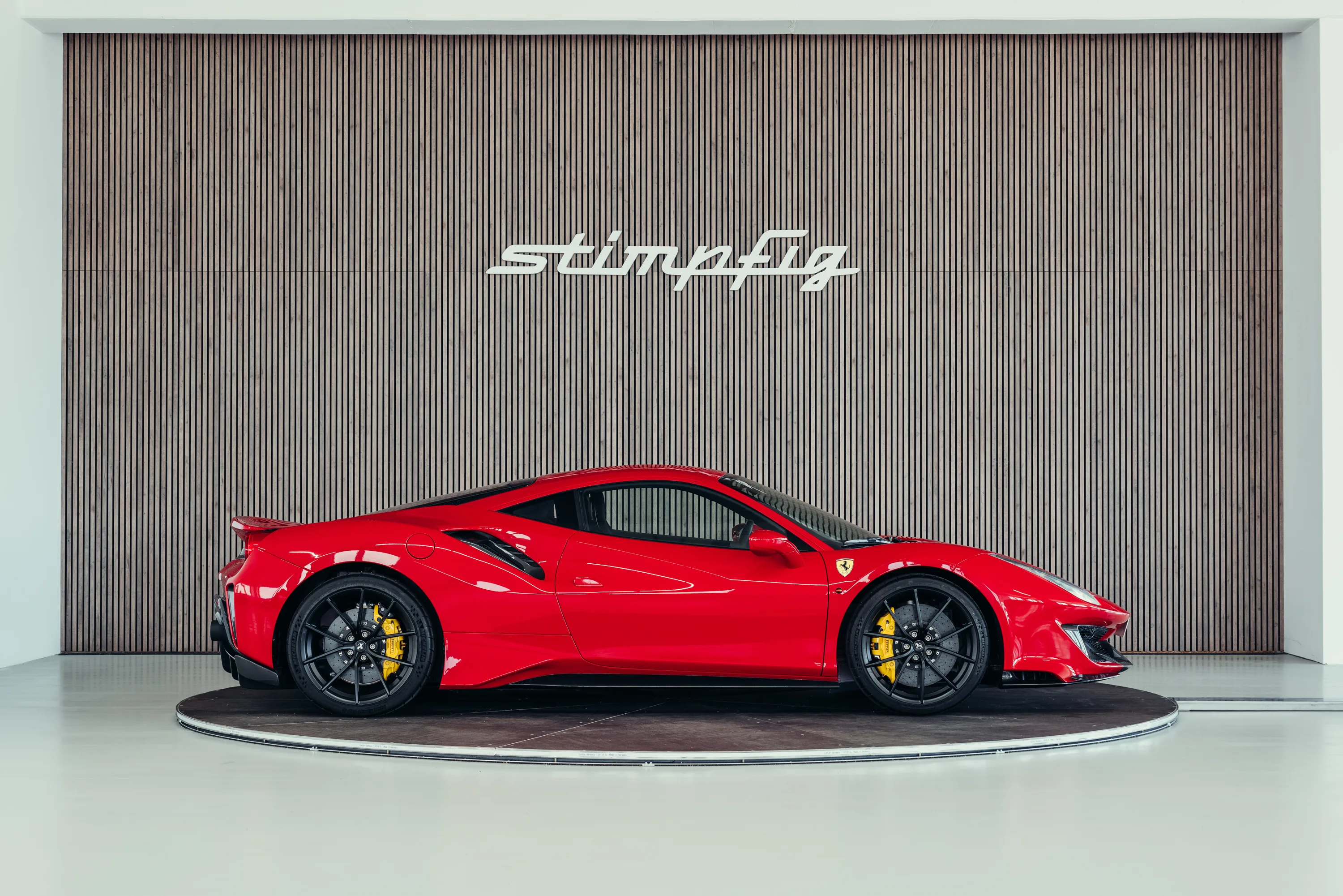 Ferrari 488 Pista