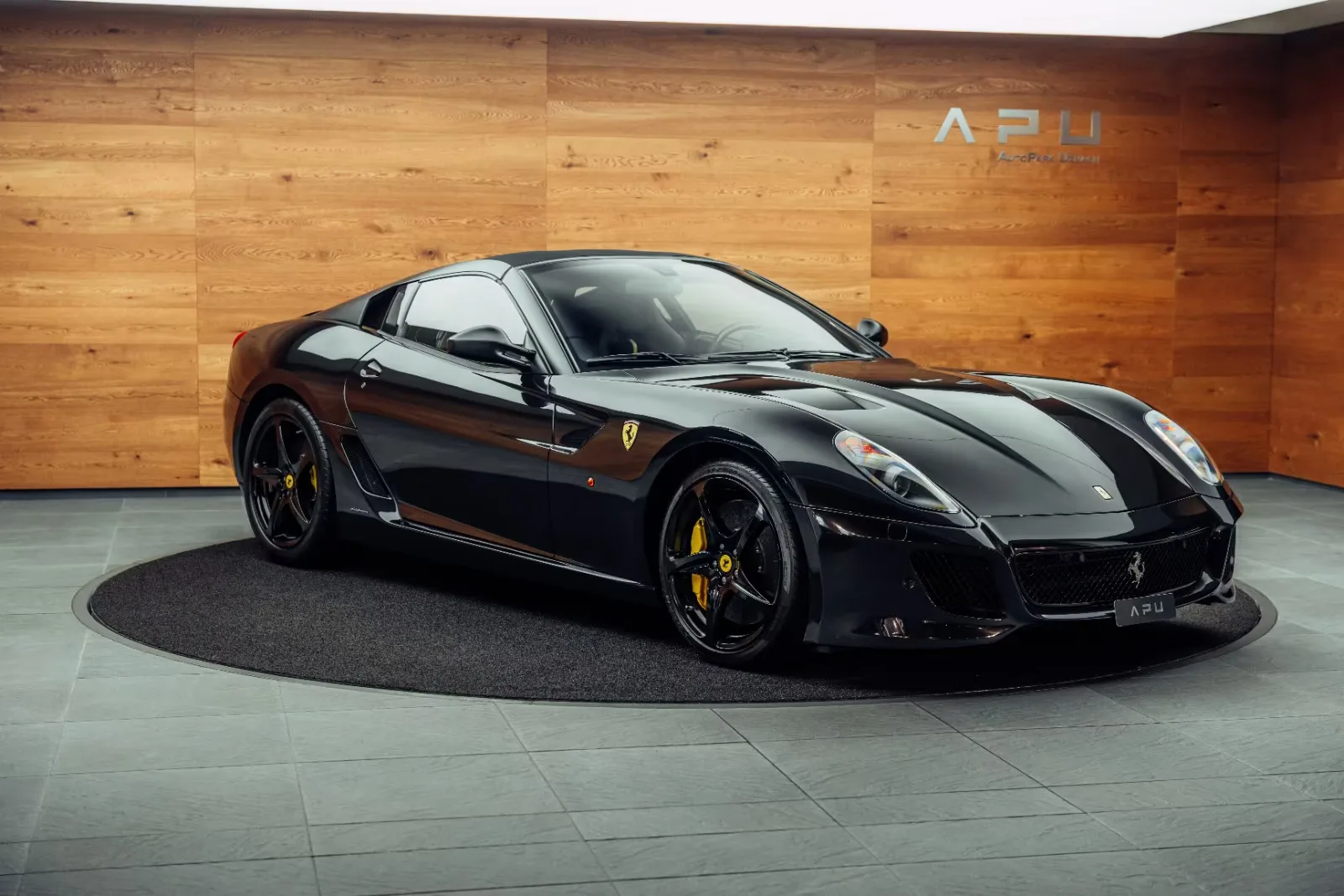 Ferrari 599 SA Aperta-1