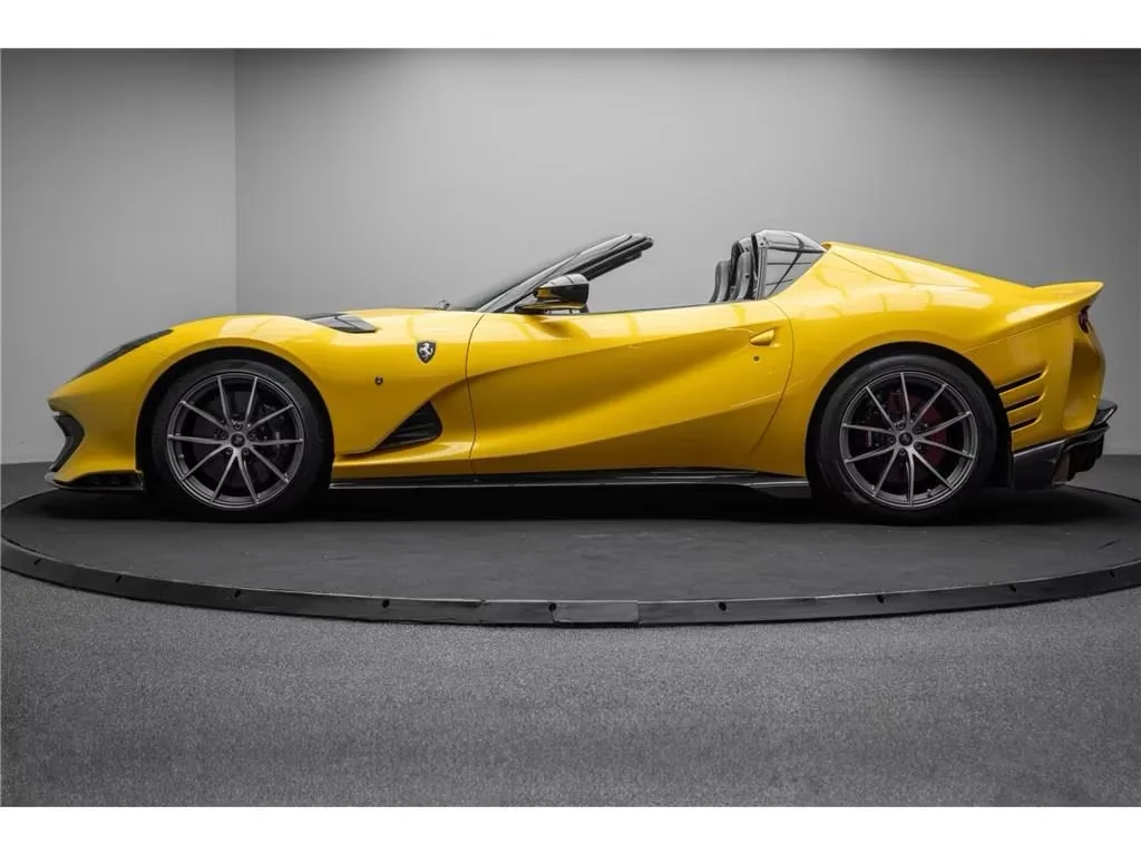 Ferrari 812 Competizione A for sale Aperta