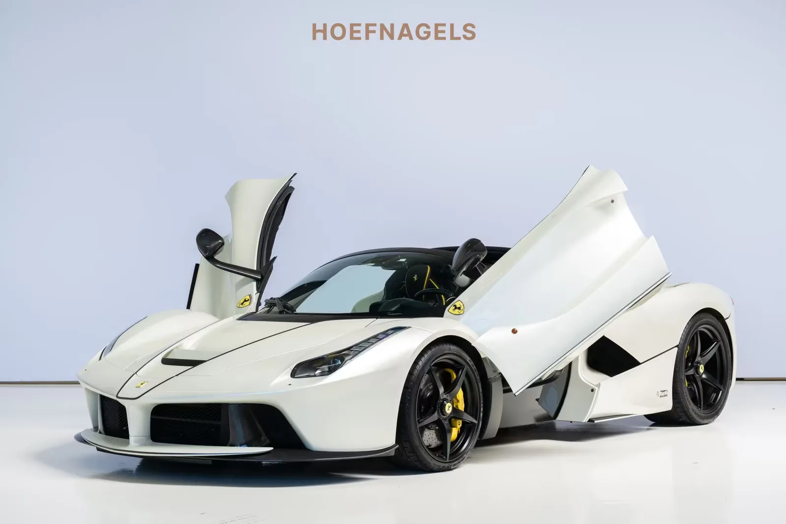 Ferrari LaFerrari Aperta