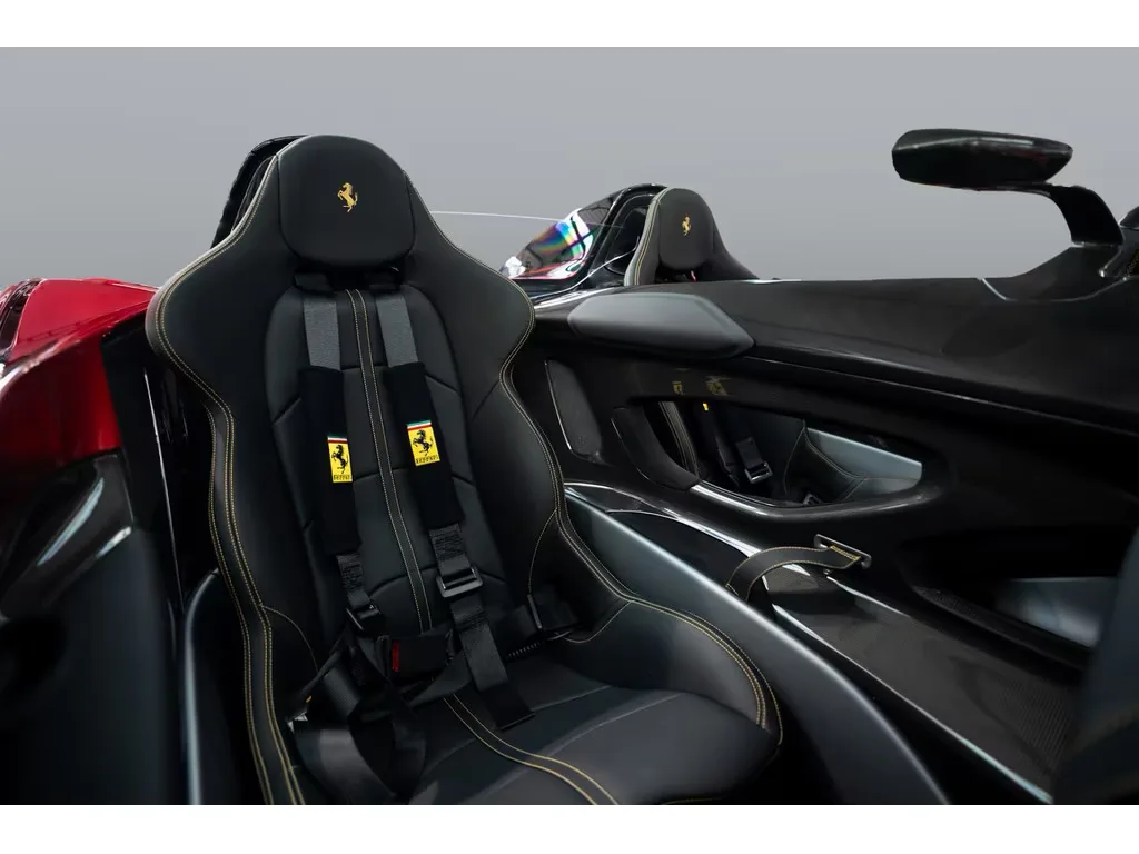 Ferrari Monza SP2 Low Milage