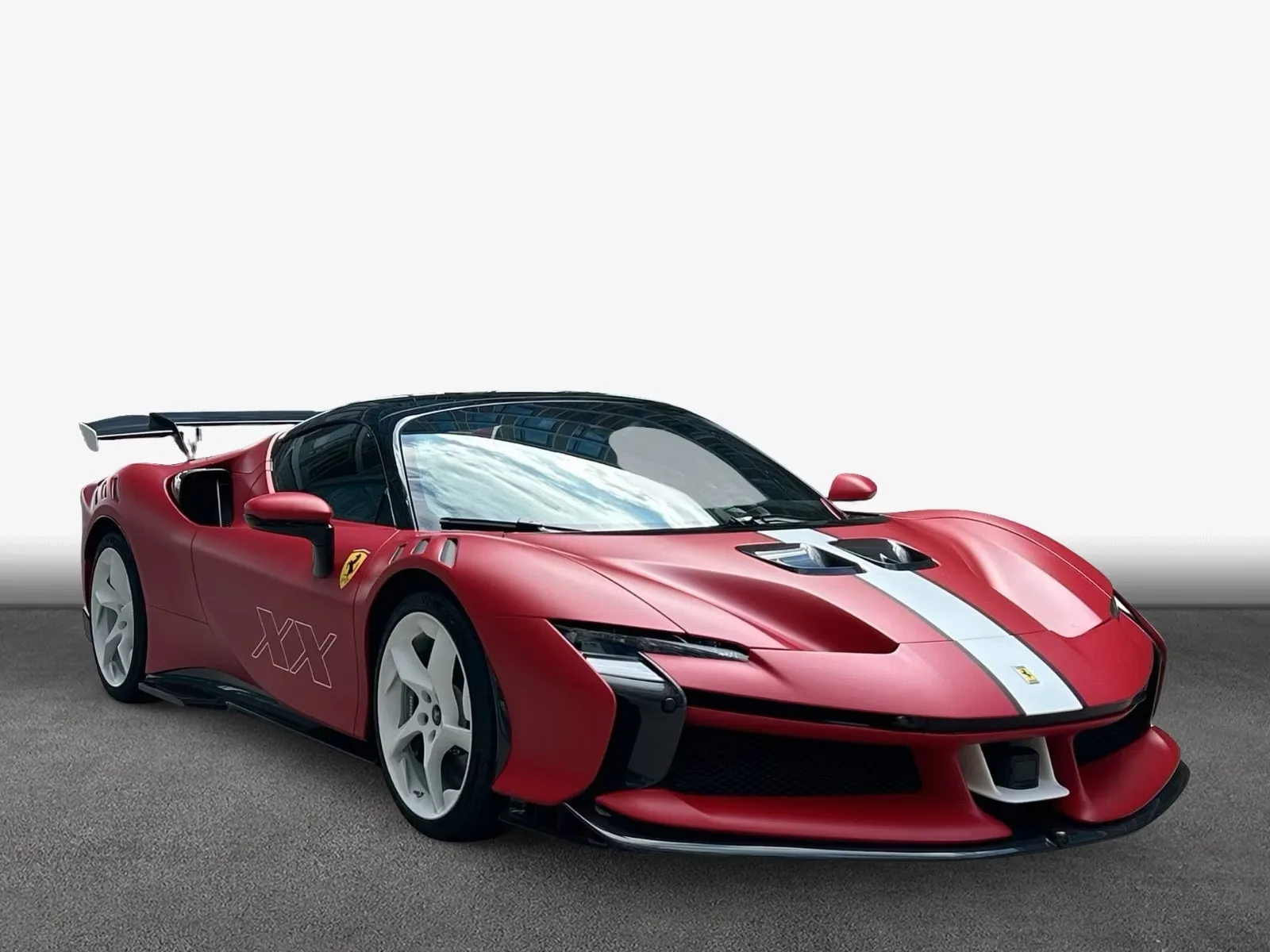 Ferrari SF90 XX Spider 2