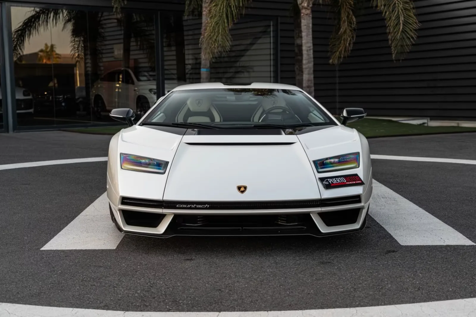 Lamborghini Countach LPI 800-4 For Sale — HYPERLUXE