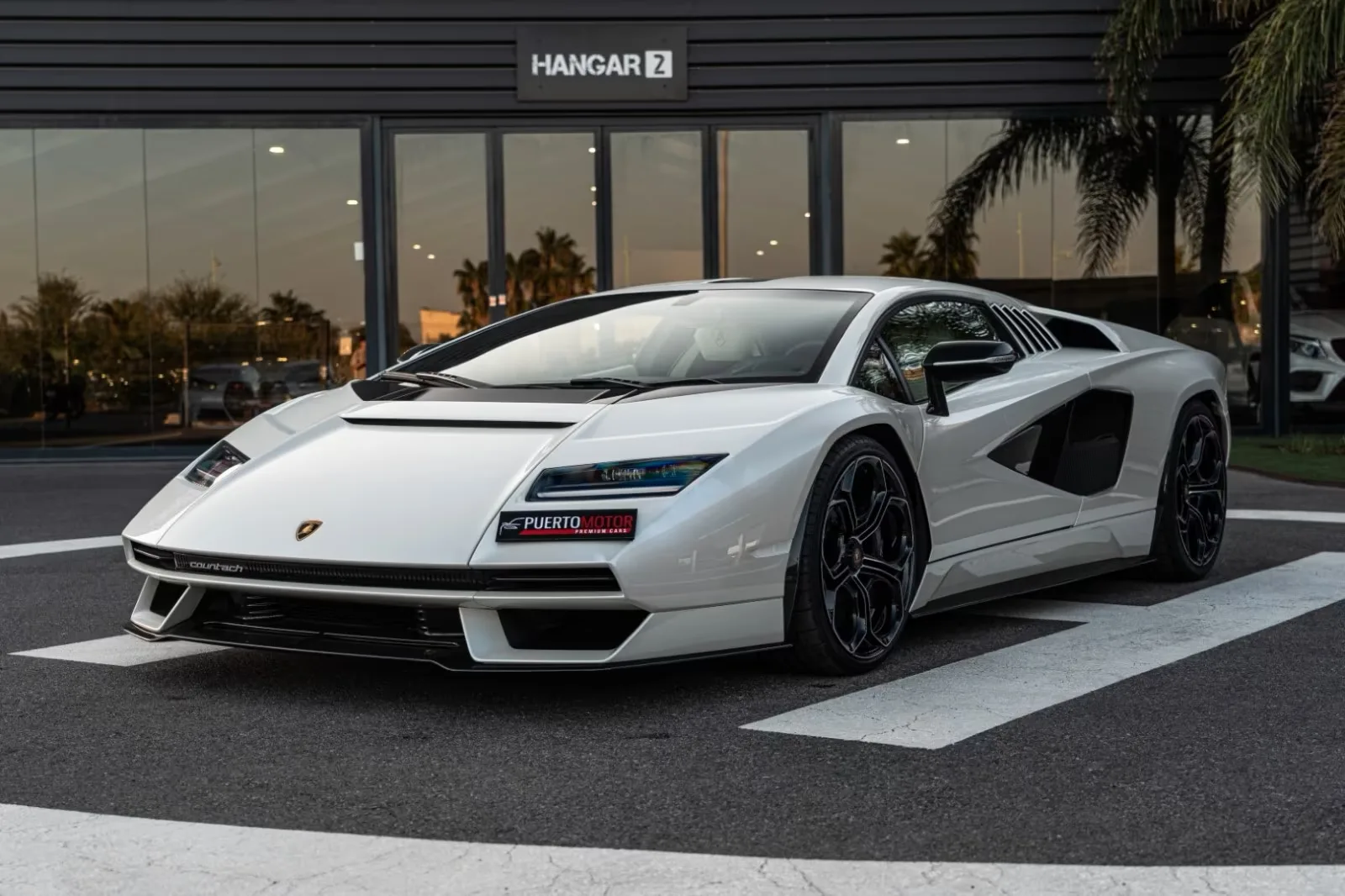 Lamborghini Countach LPI 800-4