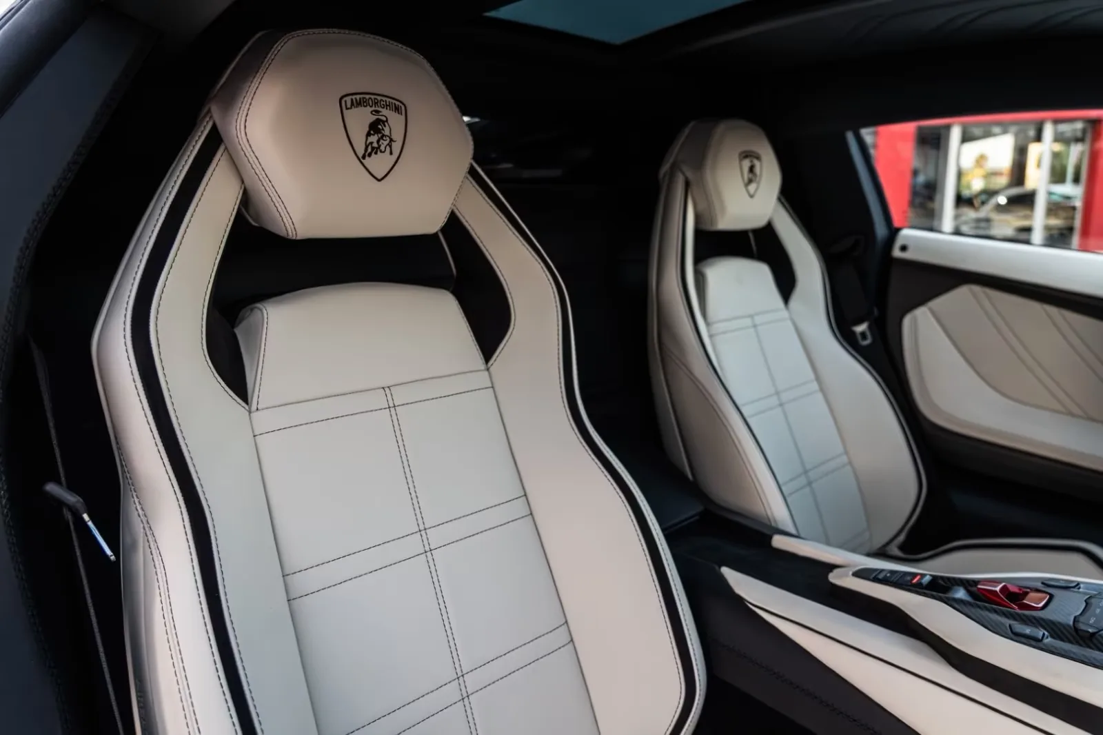 Lamborghini Countach LPI 800-4