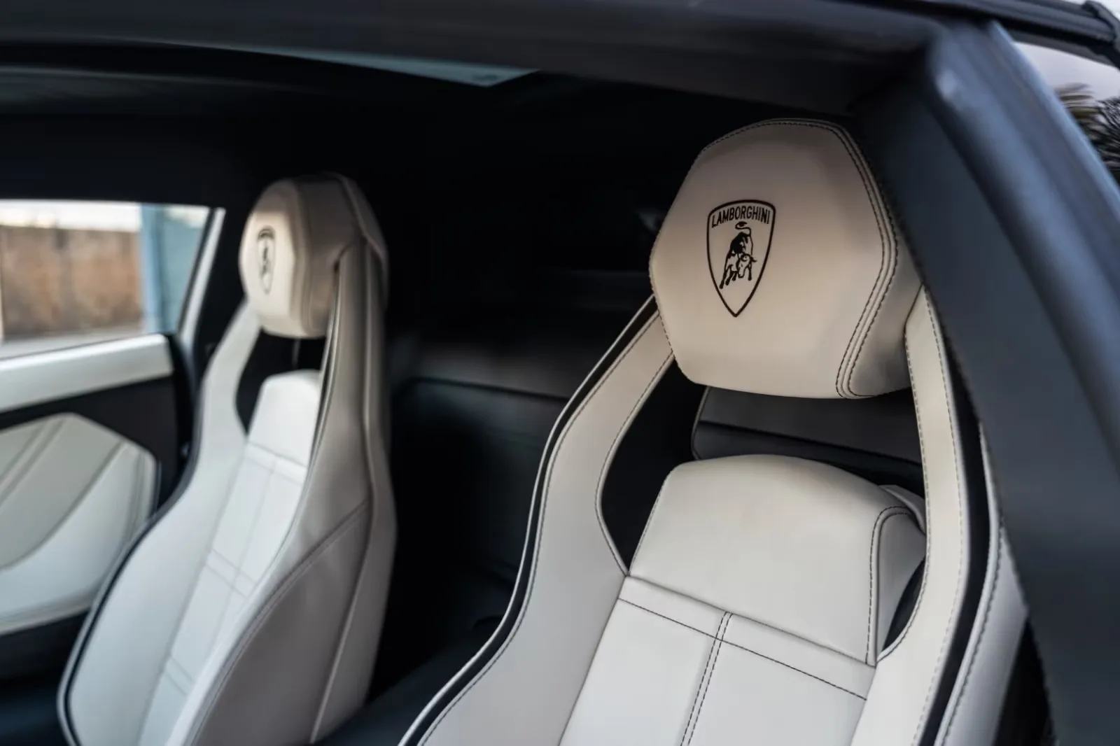 Lamborghini Countach LPI 800-4