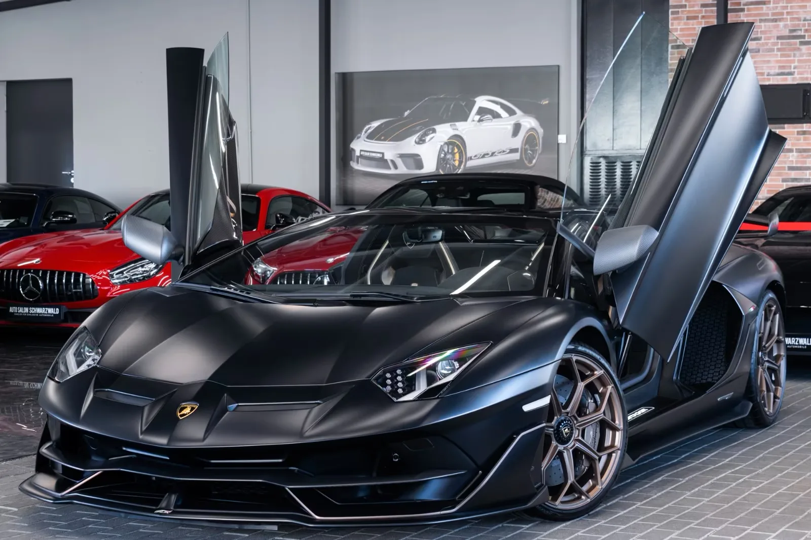 Lamborghini Aventador SVJ Roadster For Sale — HYPERLUXE