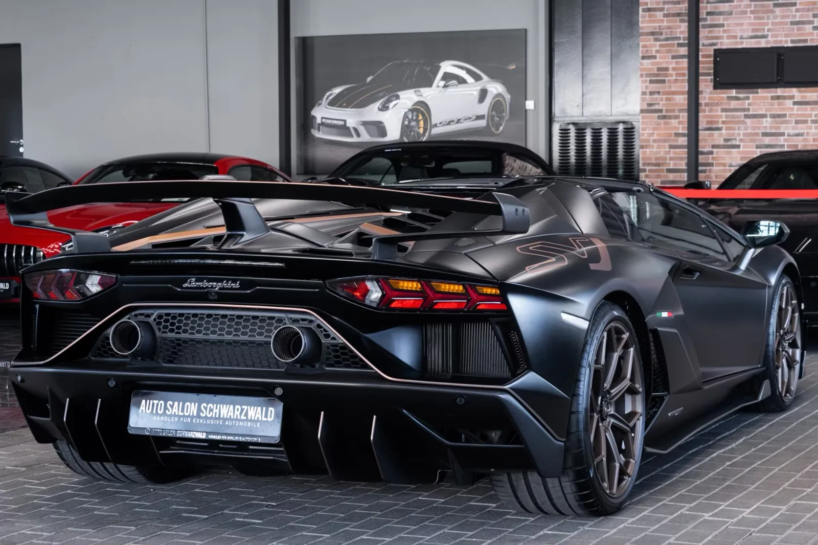 Lamborghini Aventador SVJ Roadster