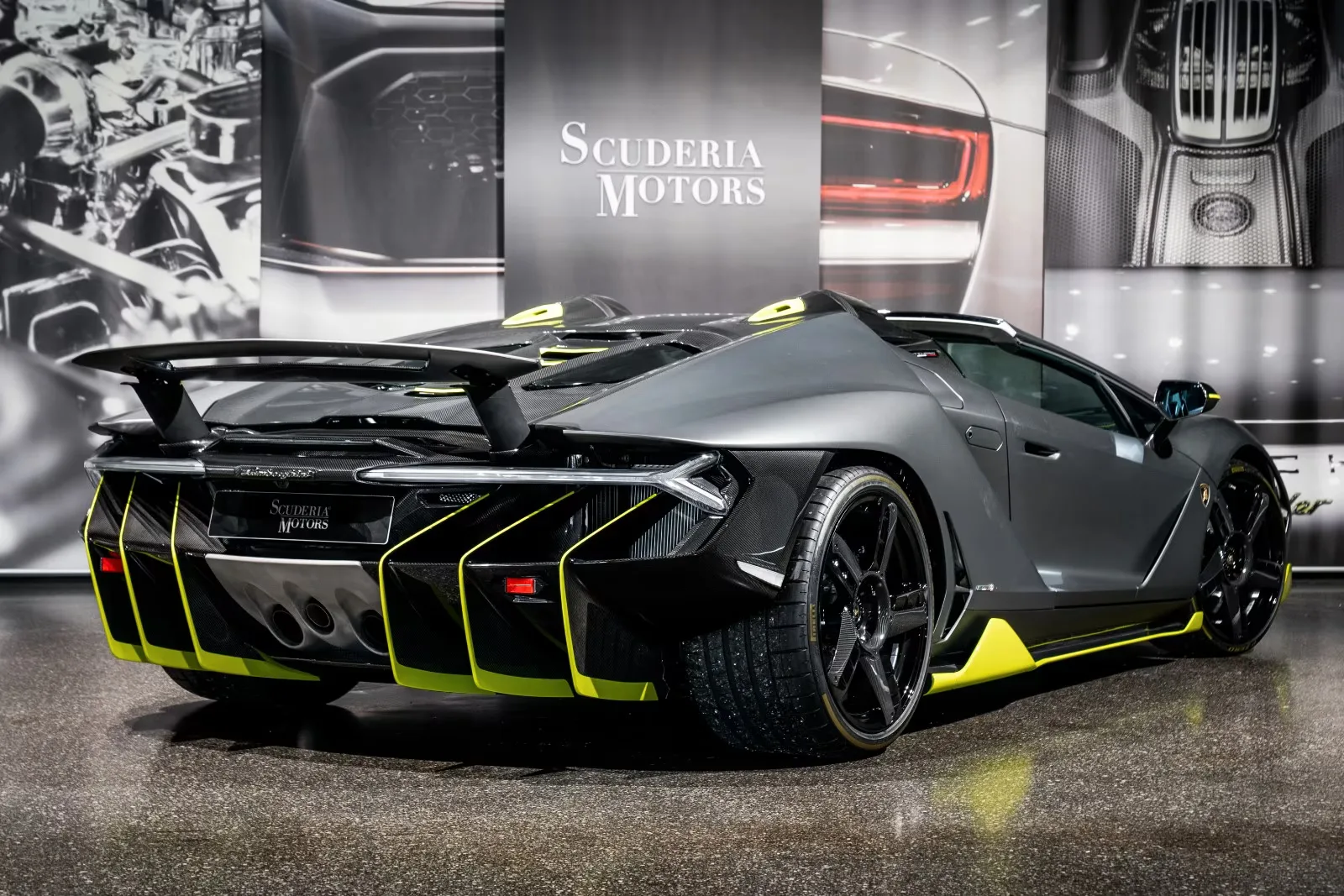 Lamborghini CENTENARIO ROADSTER