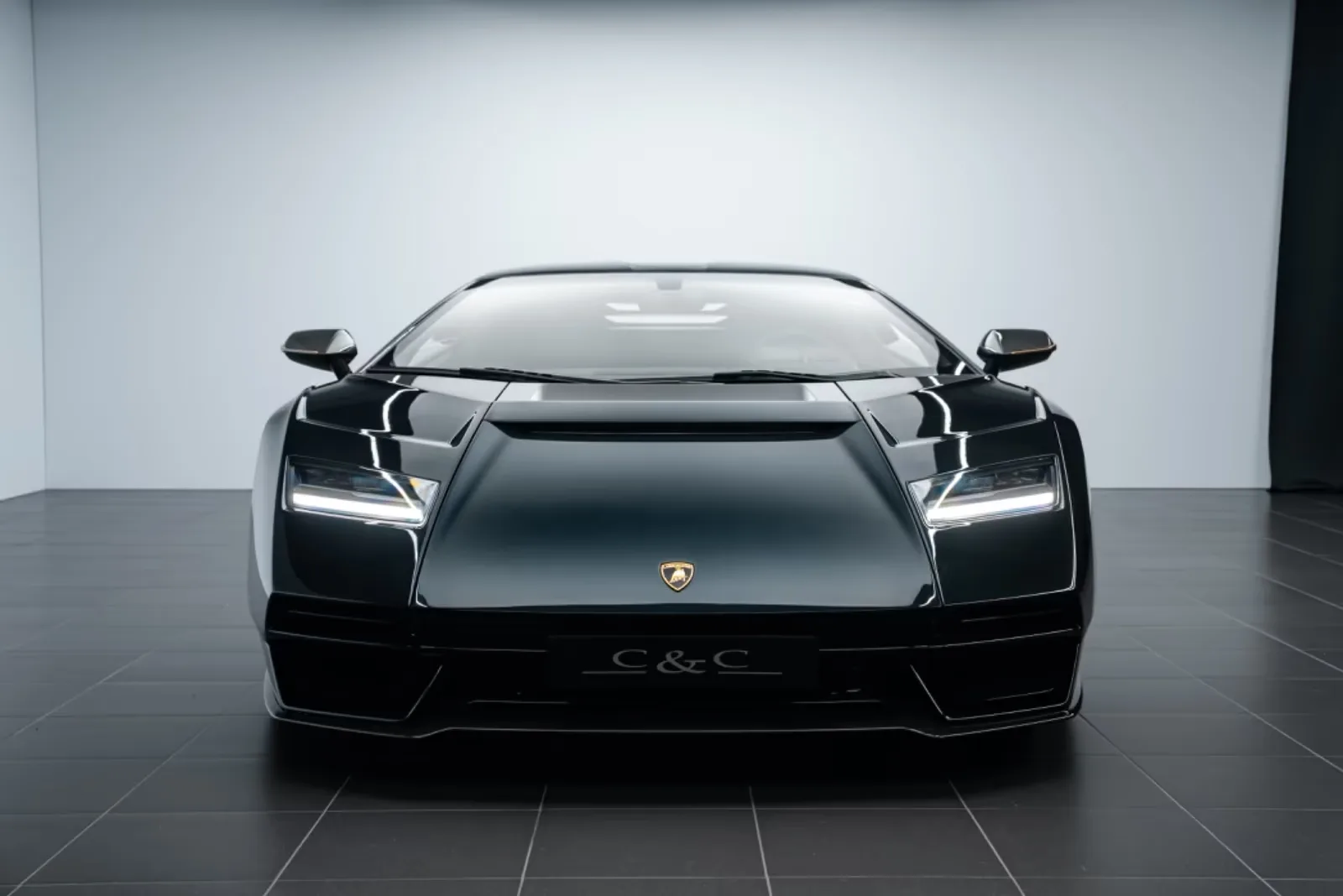 Lamborghini Countach LPI 800-4 — 1 of 112 For Sale — HYPERLUXE