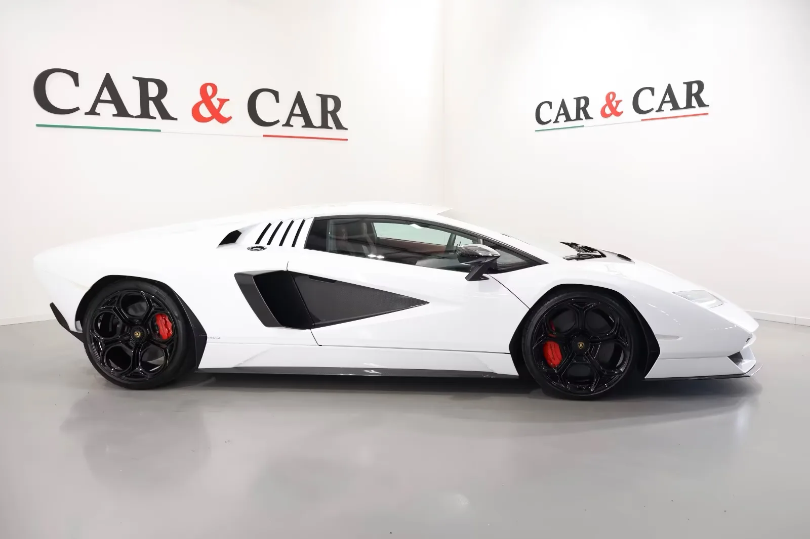 Lamborghini Countach LPI 800-4