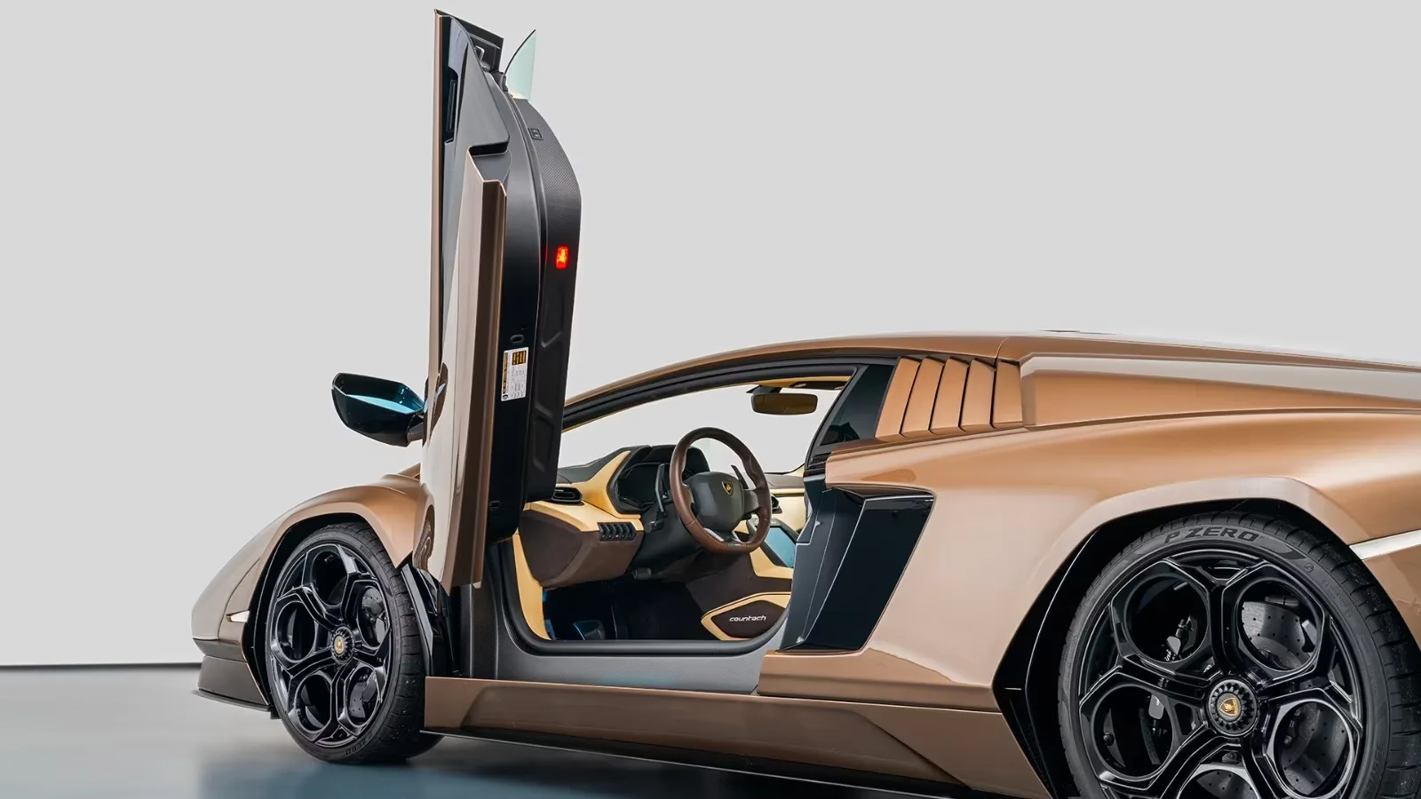 Lamborghini Countach LPI 800-4 for sale