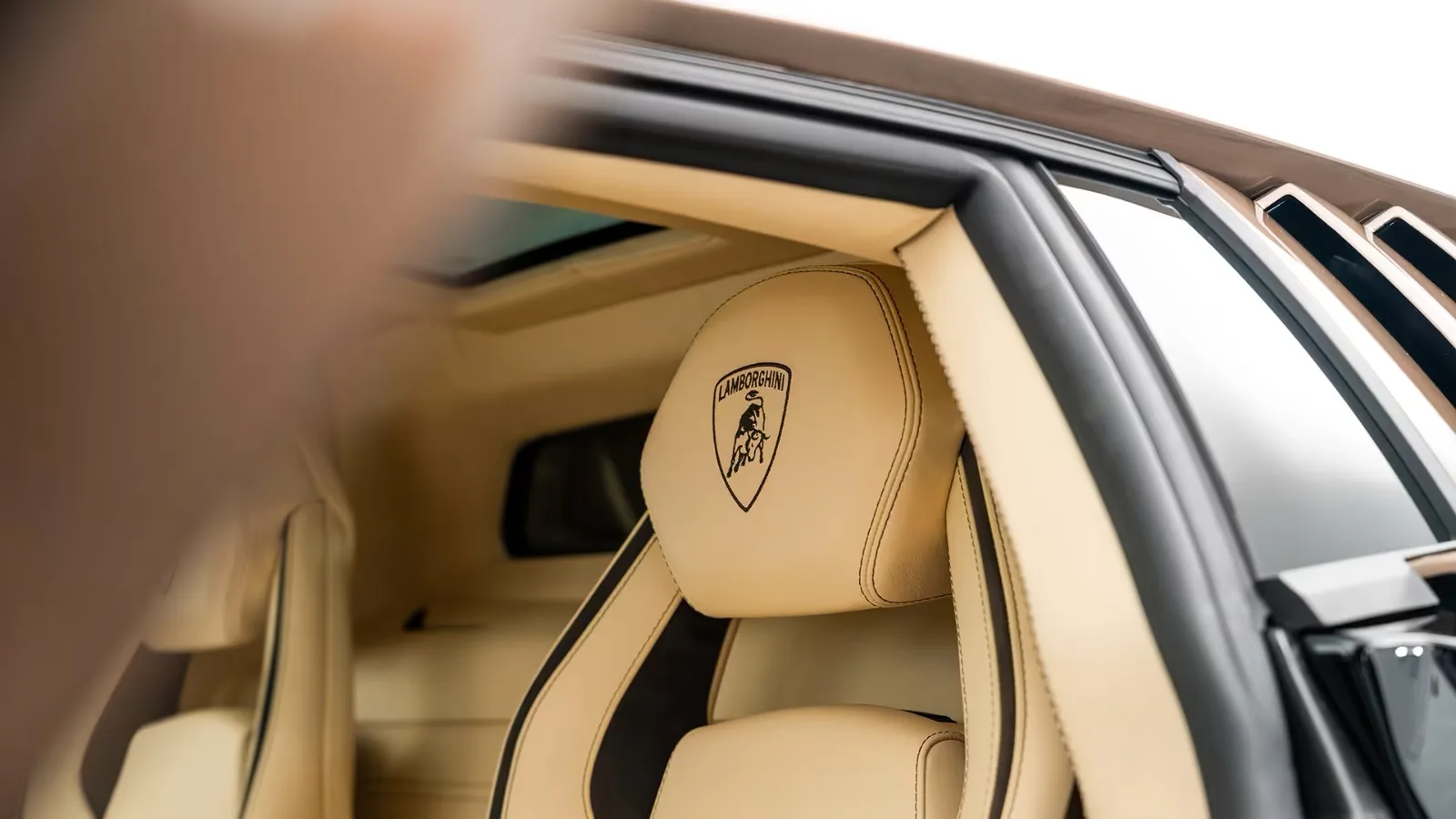 Lamborghini Countach LPI 800-4