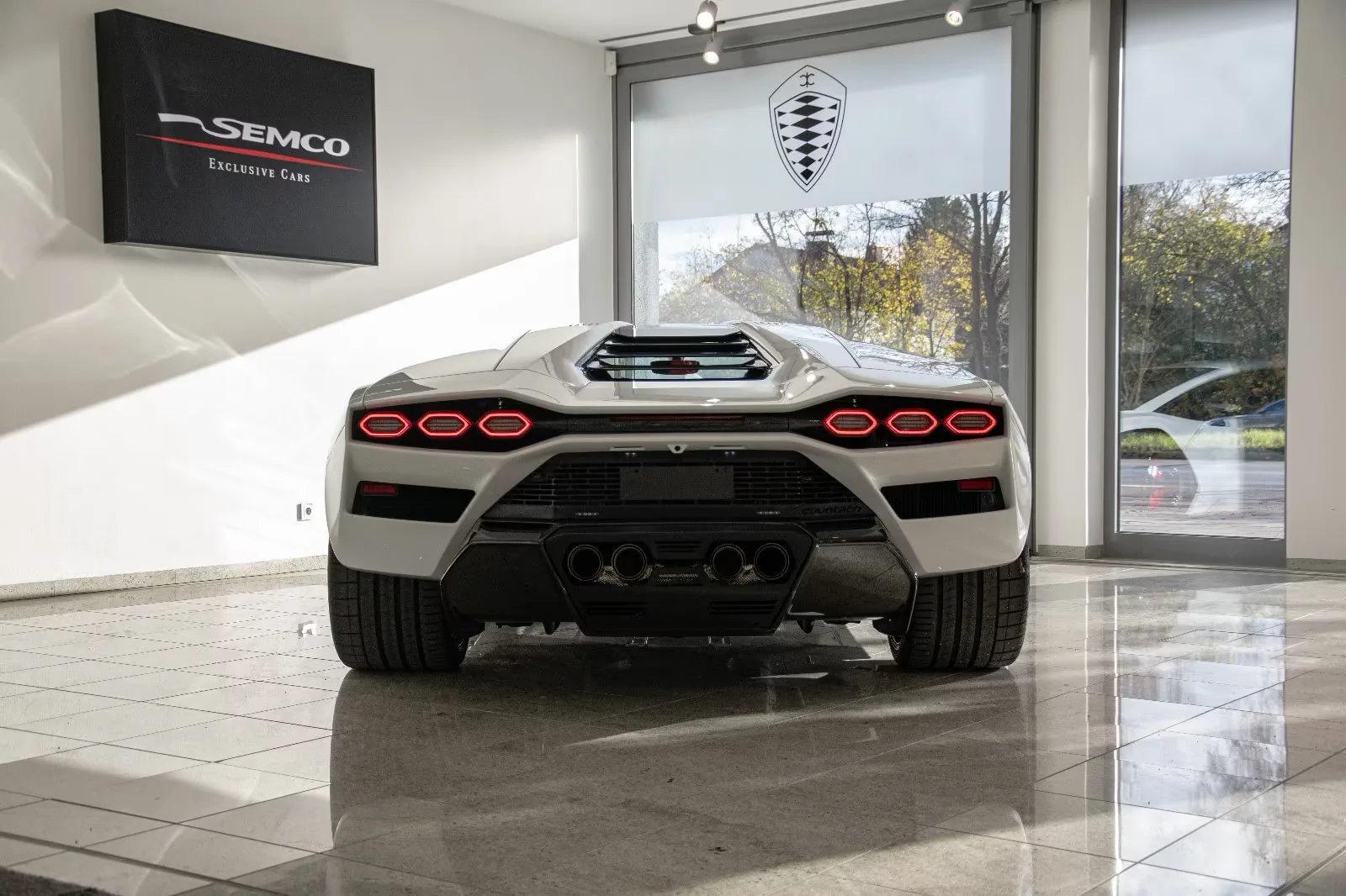 Lamborghini Countach LPI 800-4