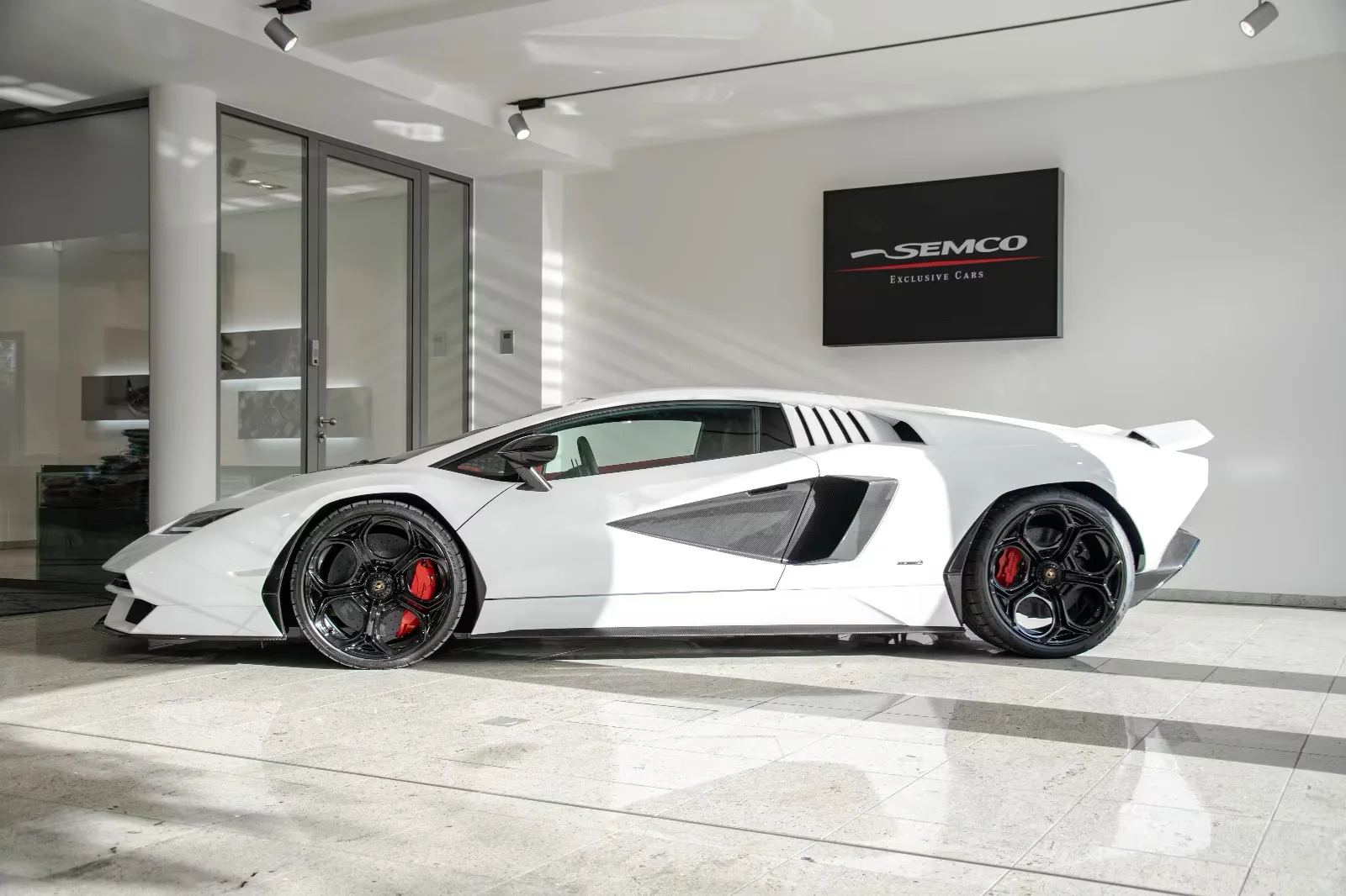 Lamborghini Countach LPI 800-4