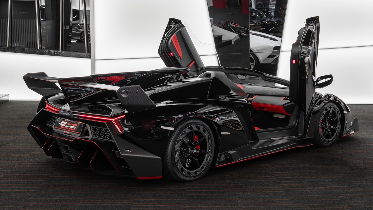 Lamborghini Veneno Roadster