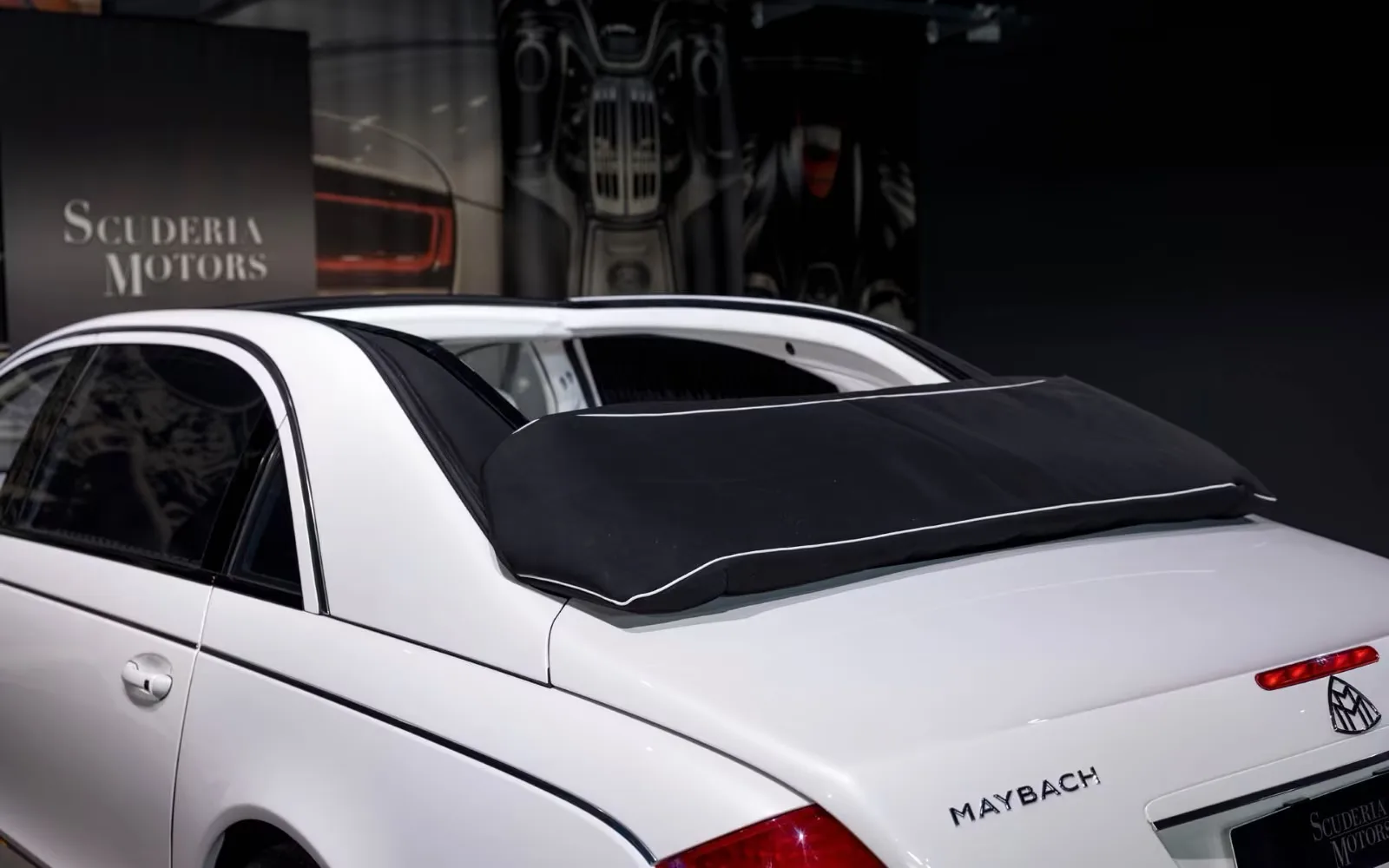 Maybach 62 S Landaulet