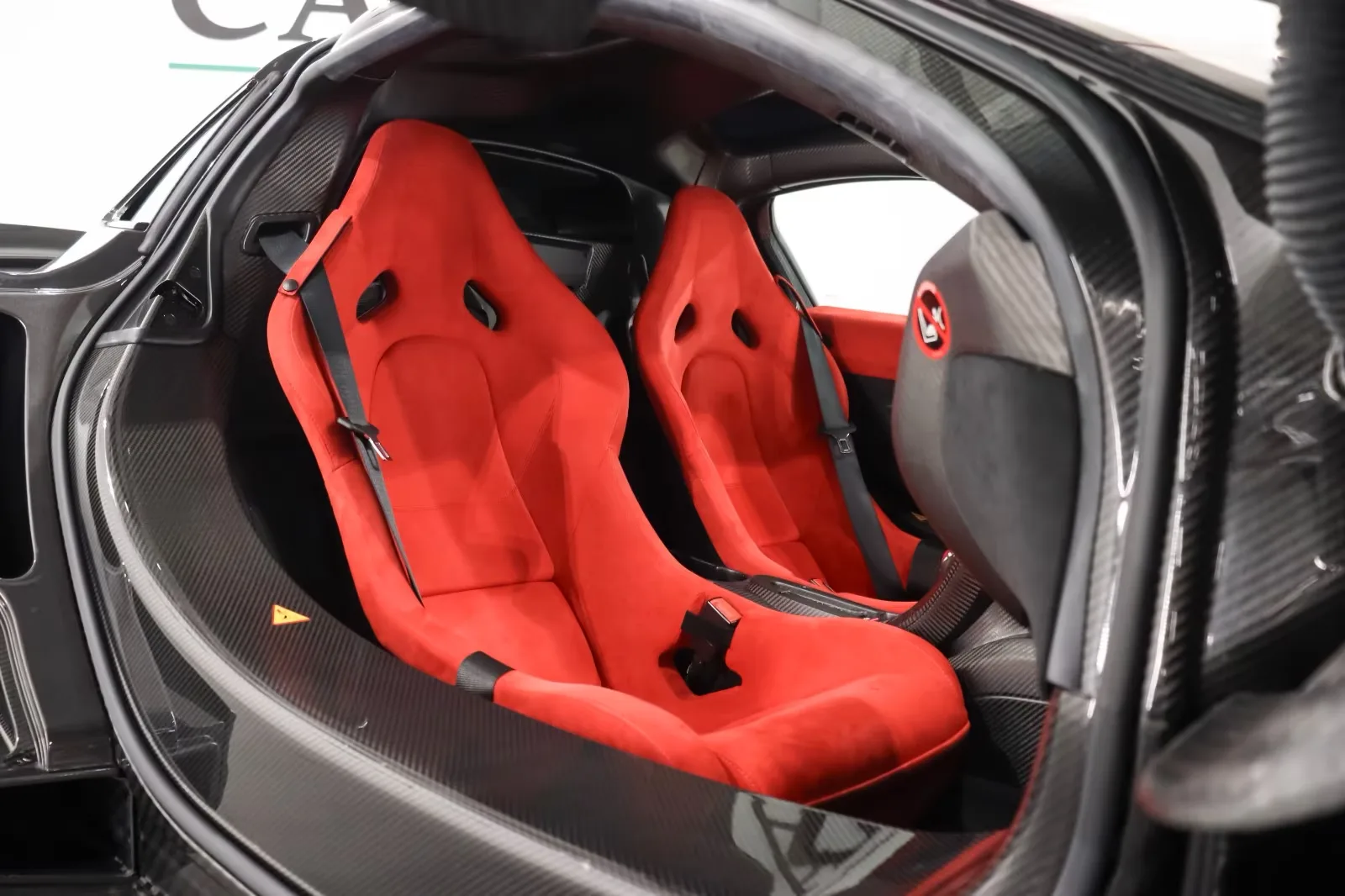 McLaren P1