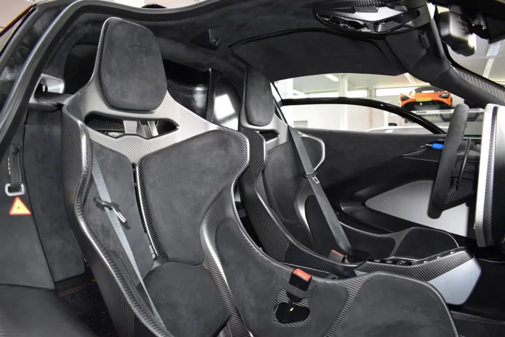 McLaren Senna