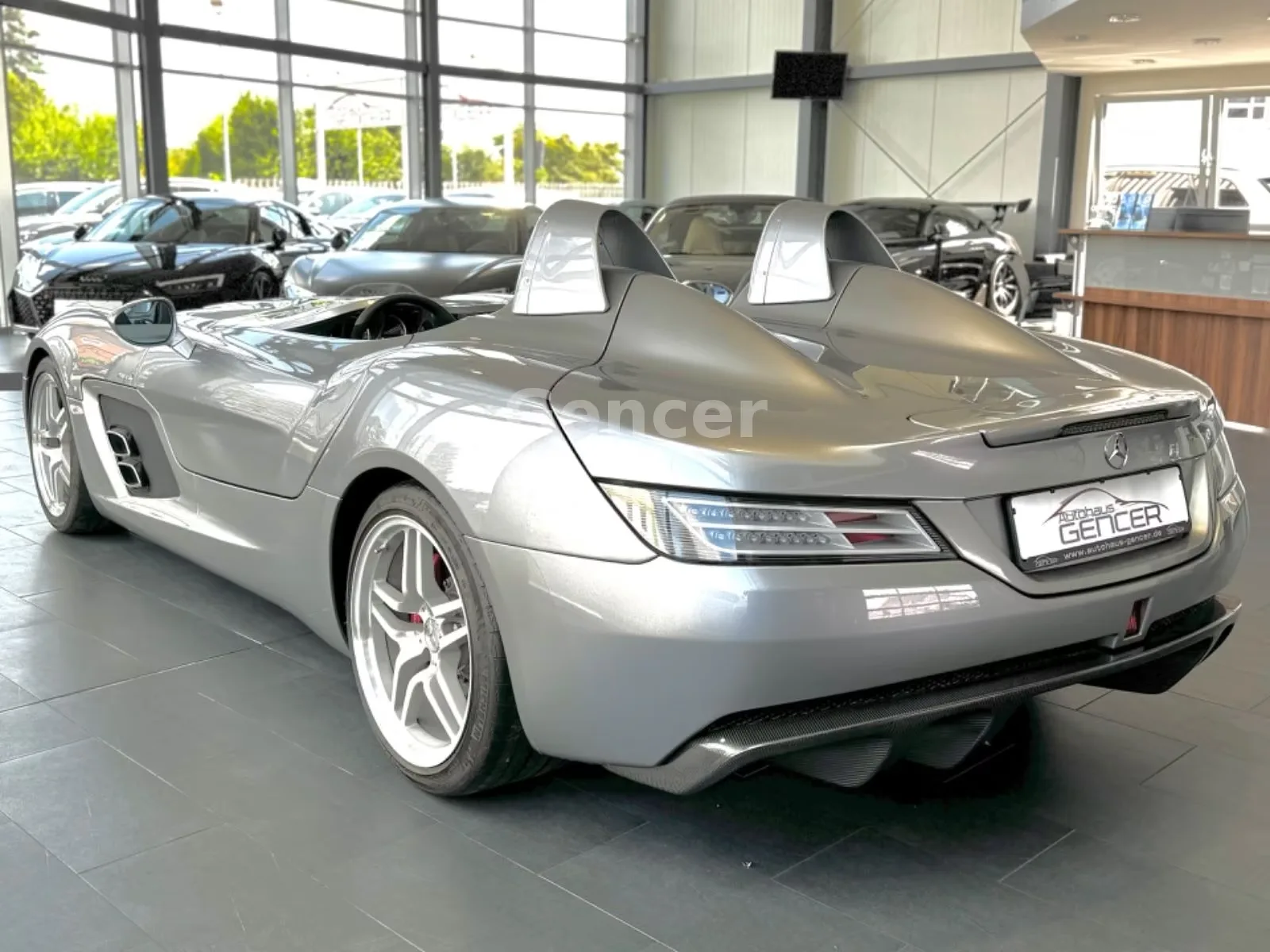 Mercedes-Benz SLR McLaren Stirling Moss