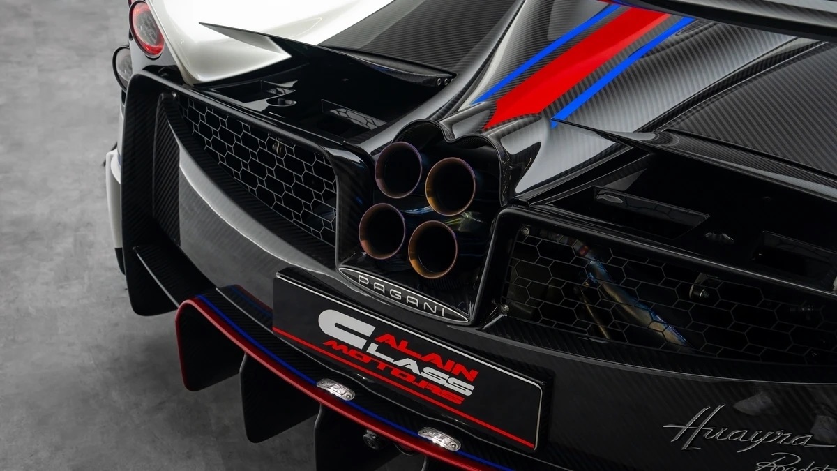 Pagani Huayra Roadster BC