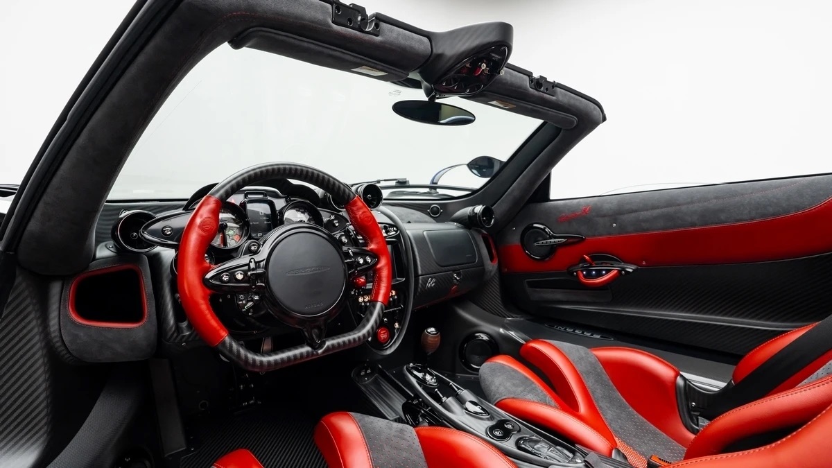 Pagani Huayra Roadster BC