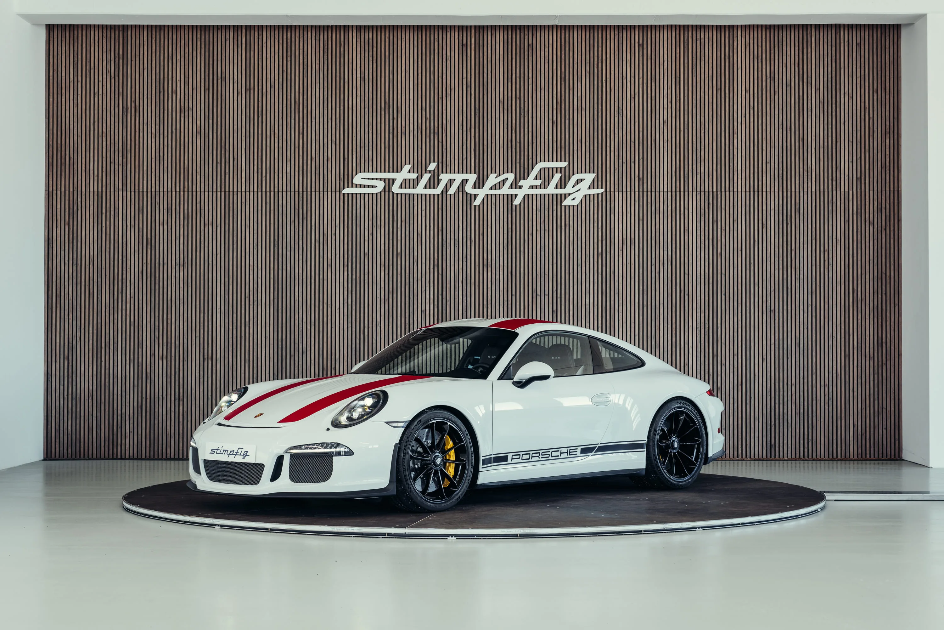 Porsche 911 R For Sale - HYPERLUXE