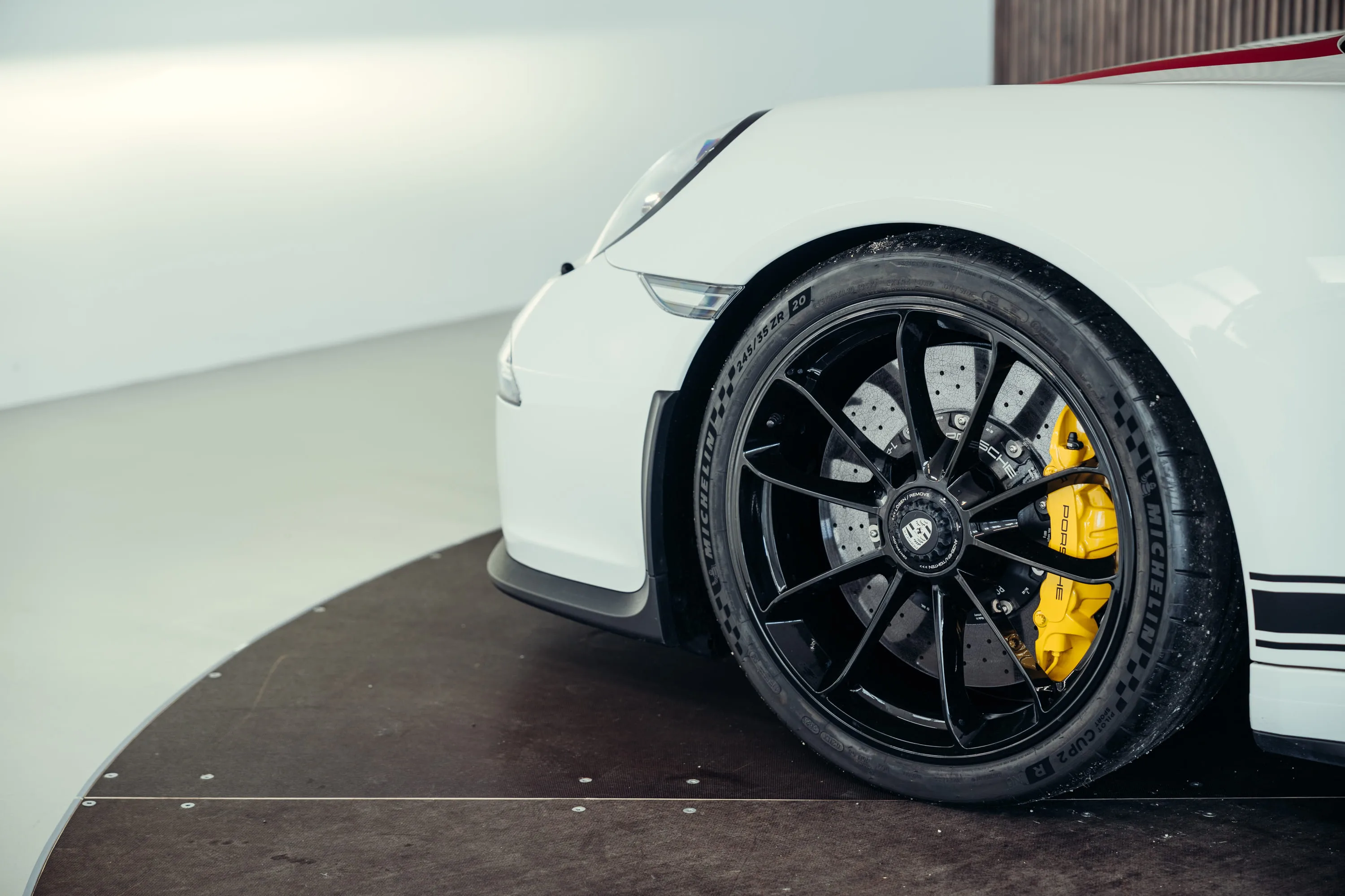 Porsche 911 R