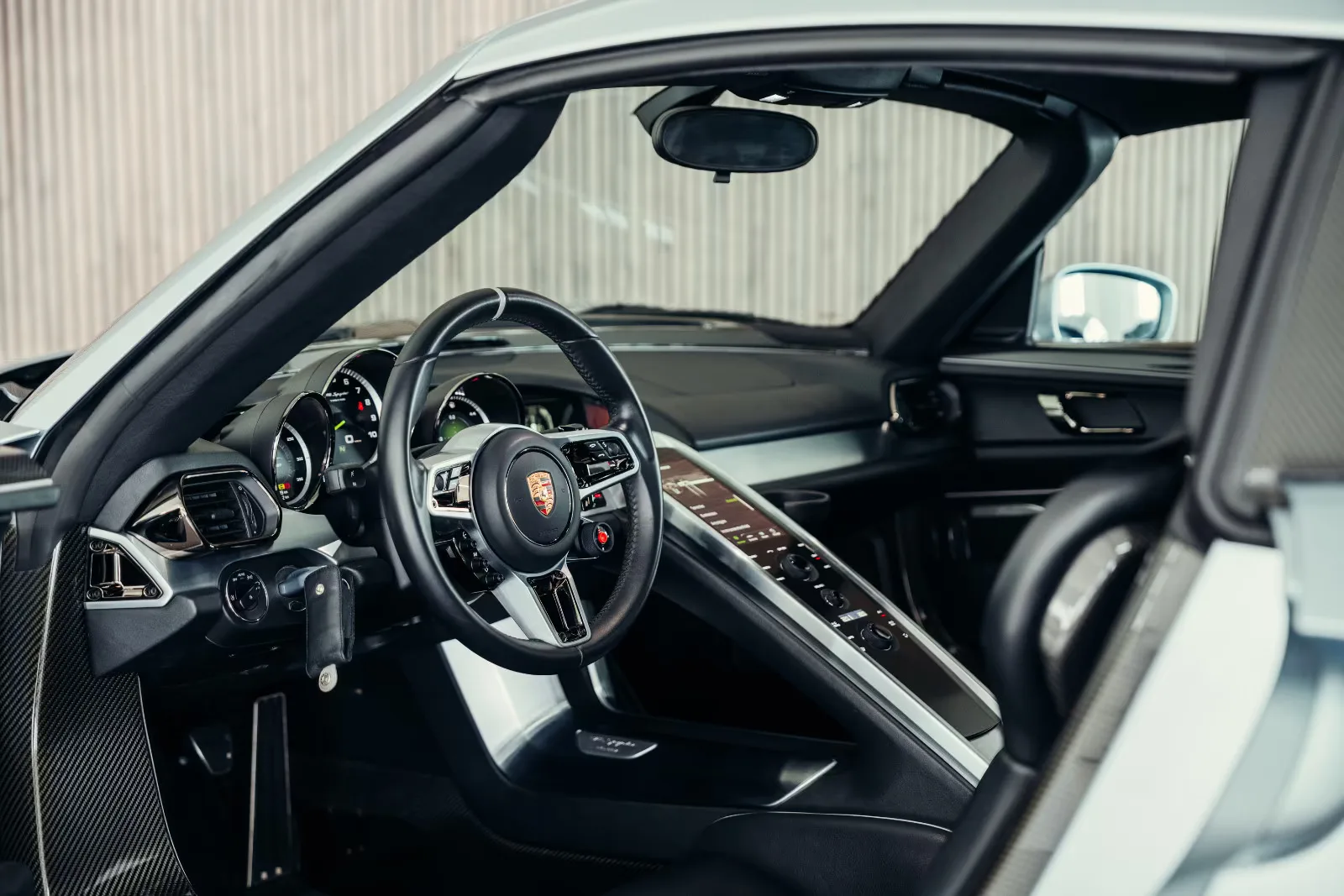 Porsche 918 Spyder For Sale - HYPERLUXE
