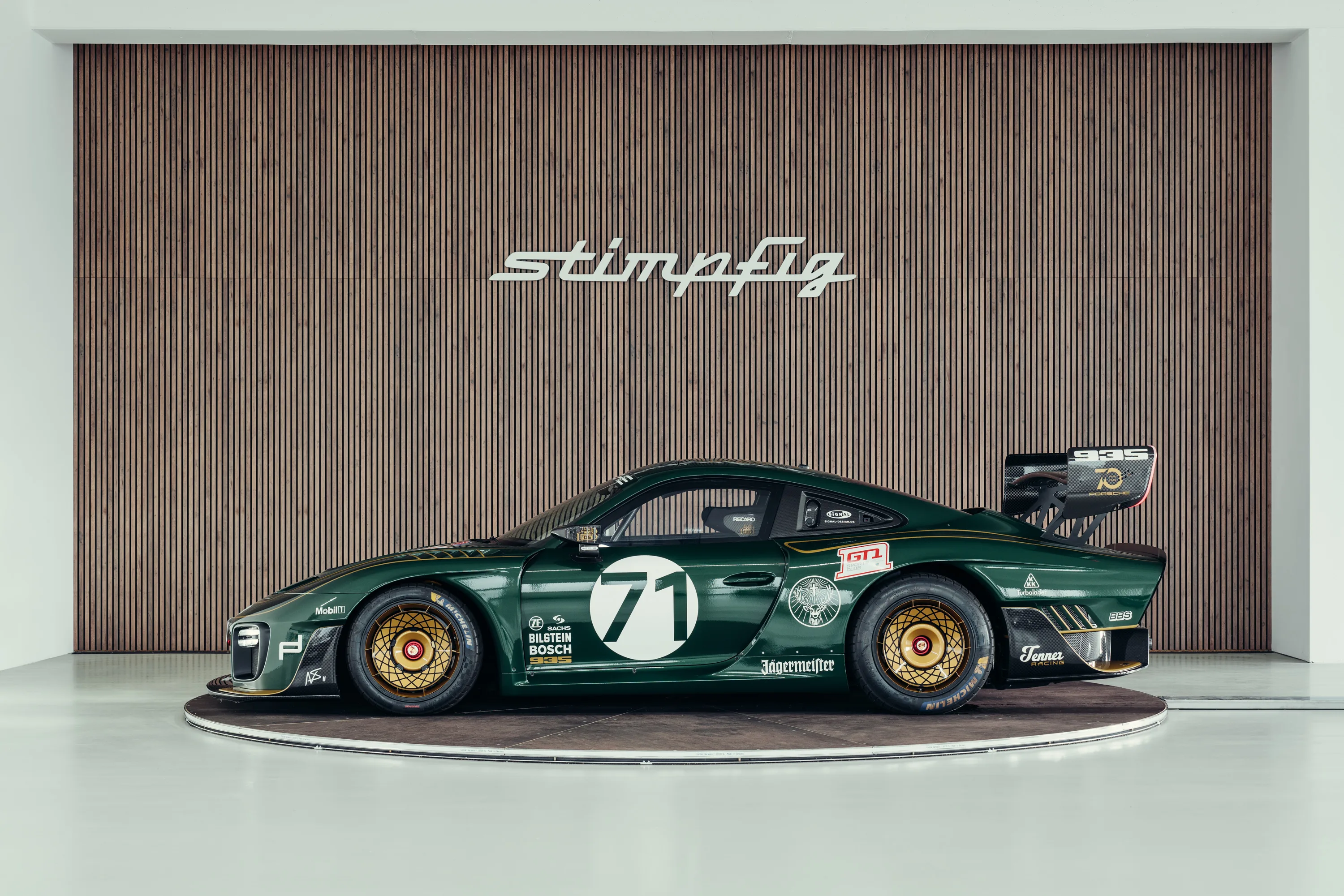 Porsche 935