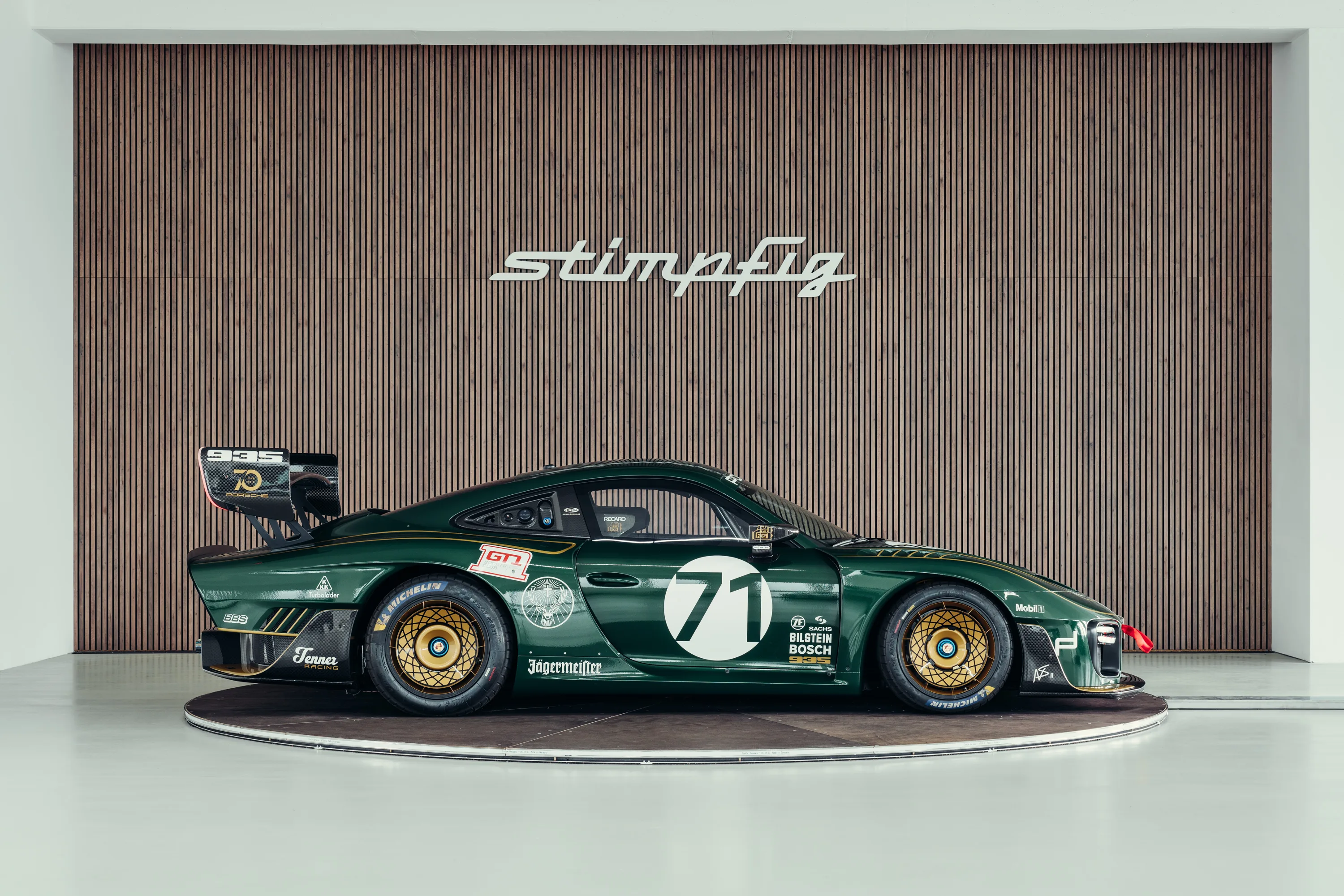 Porsche 935