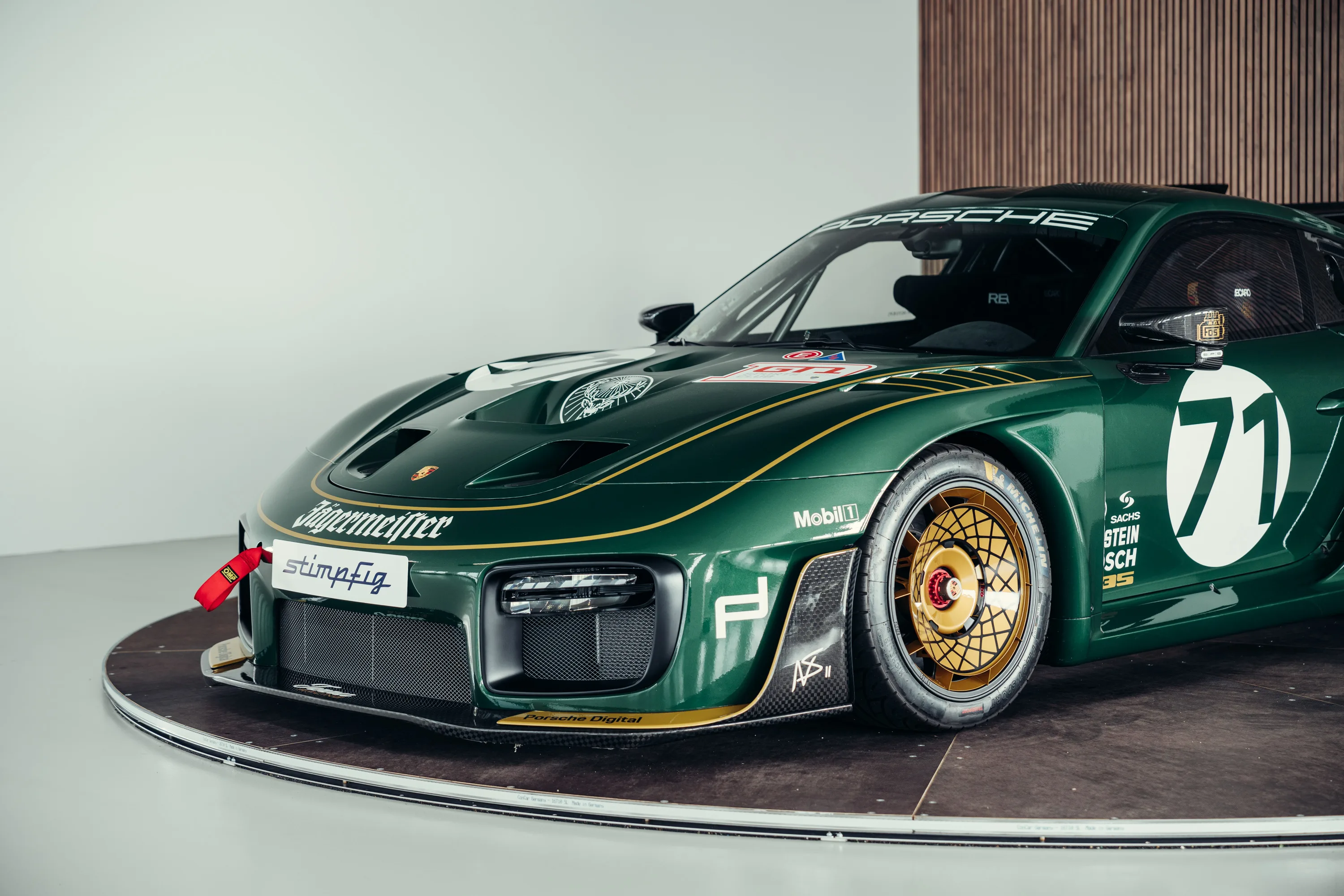 Porsche 935