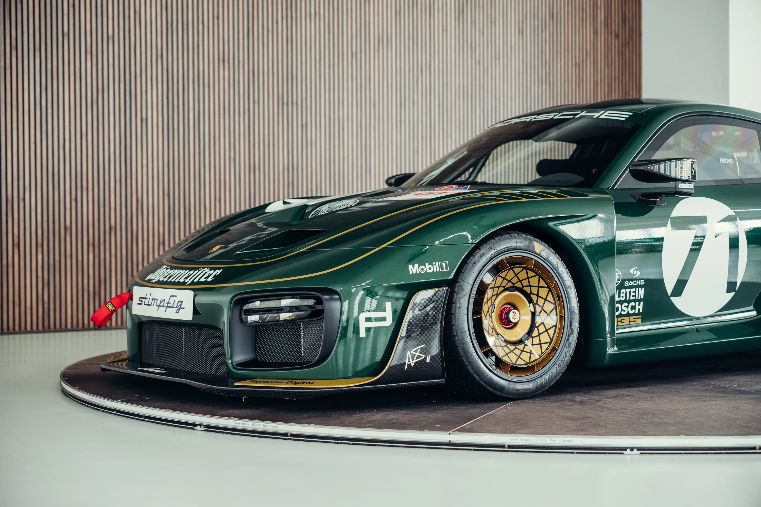 Porsche 935