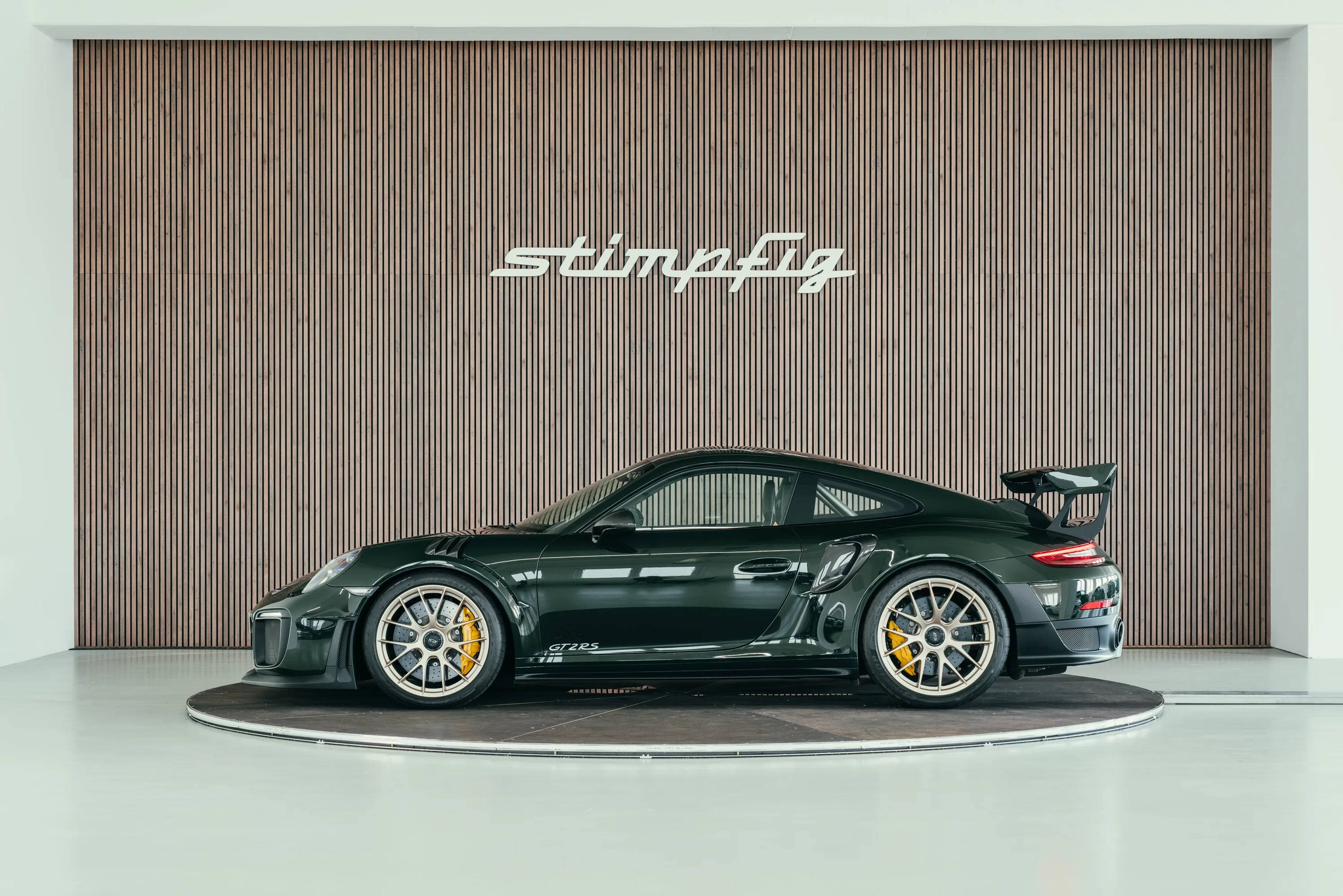 Porsche 911 GT2 RS