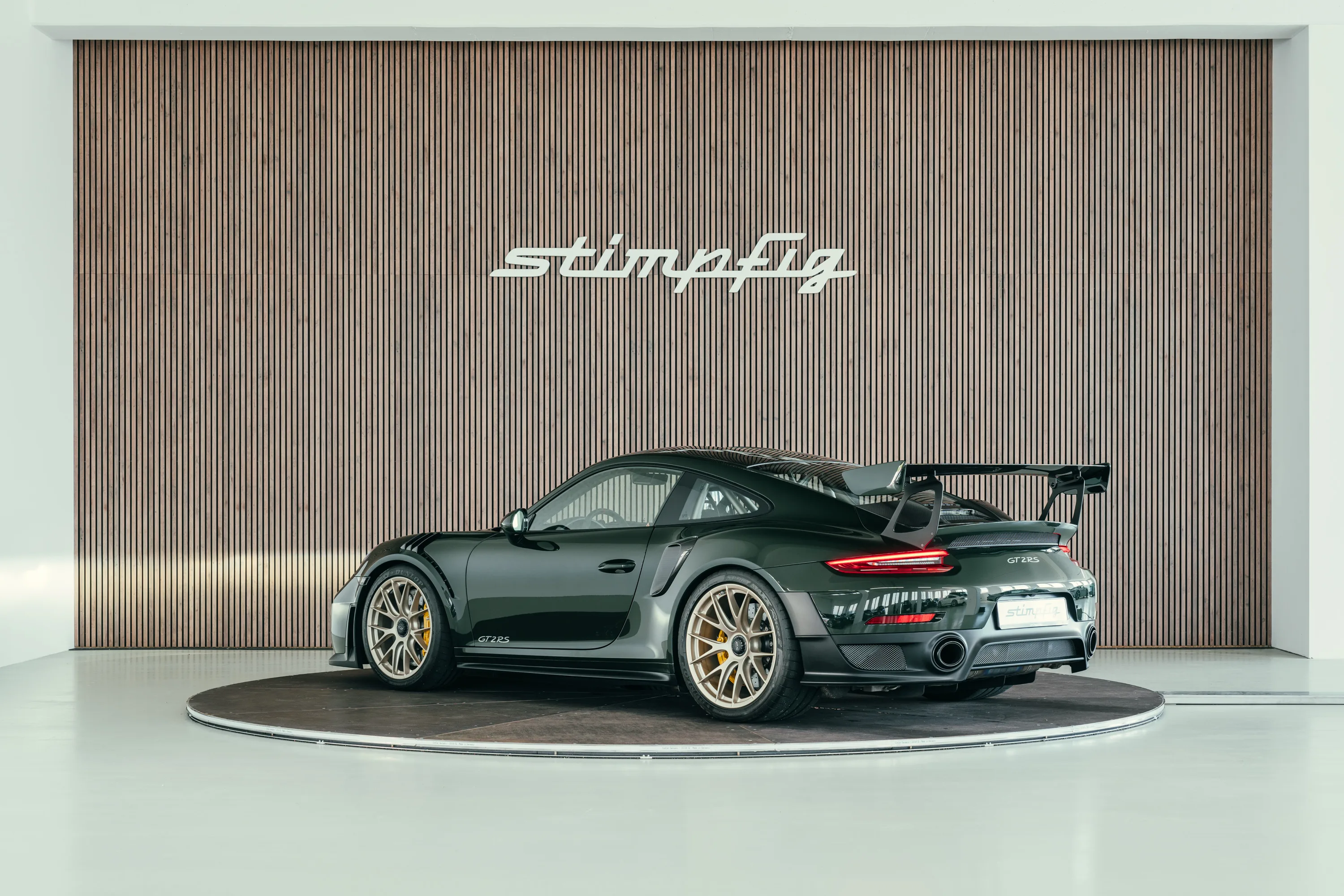 Porsche 911 GT2 RS