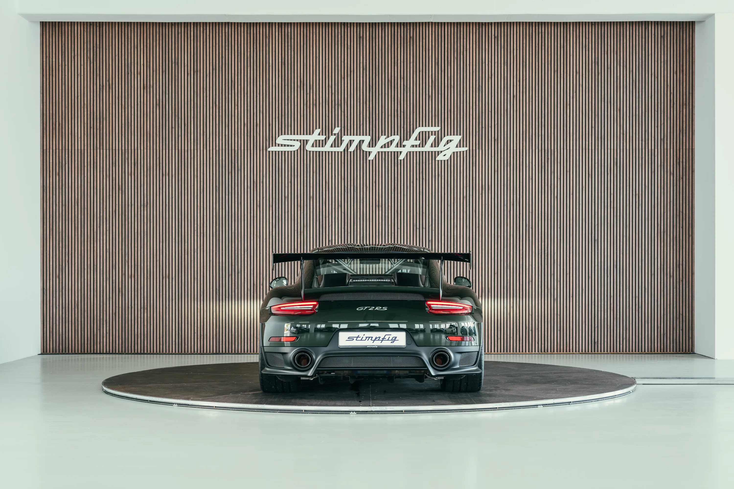 Porsche 911 GT2 RS