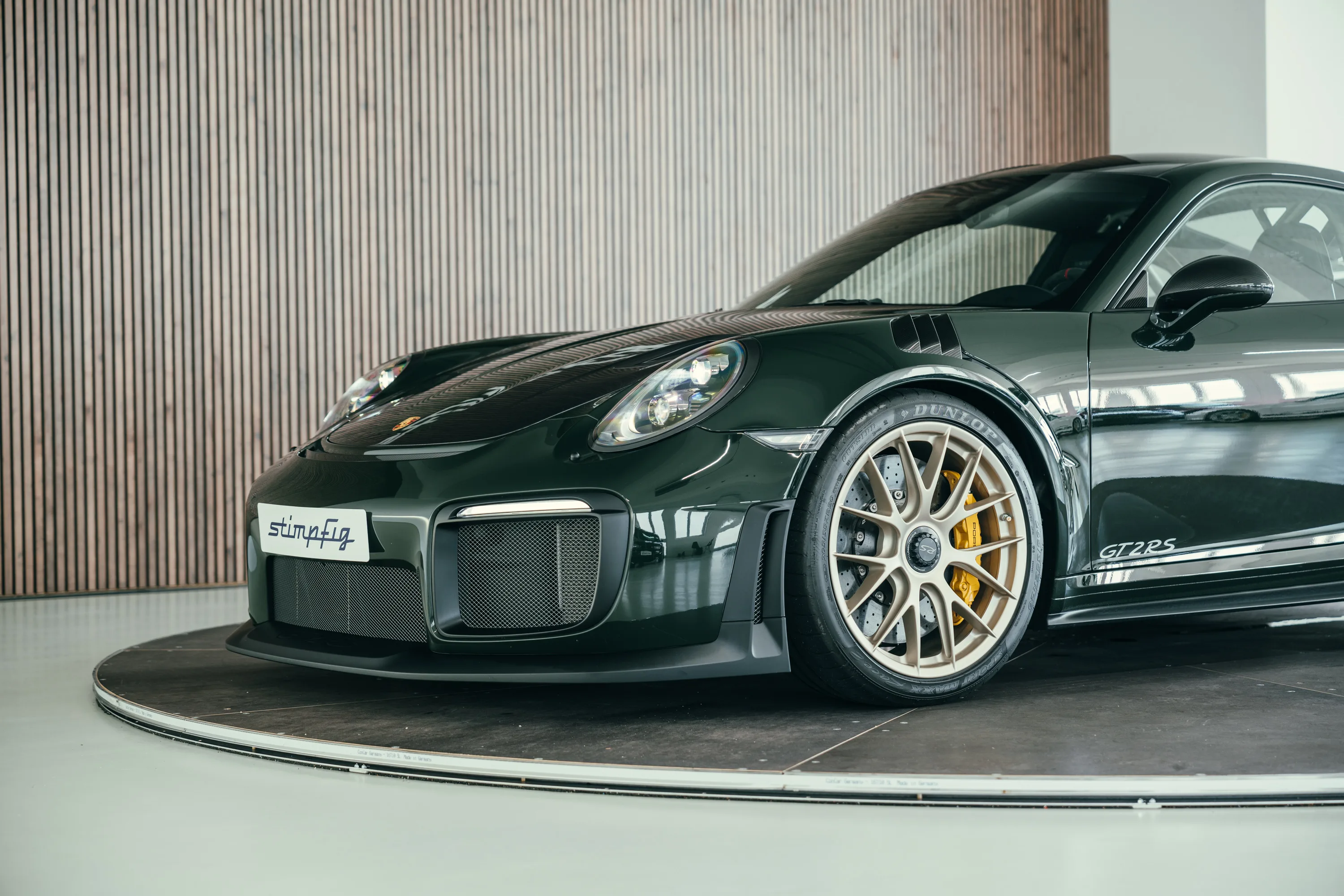 Porsche 911 GT2 RS