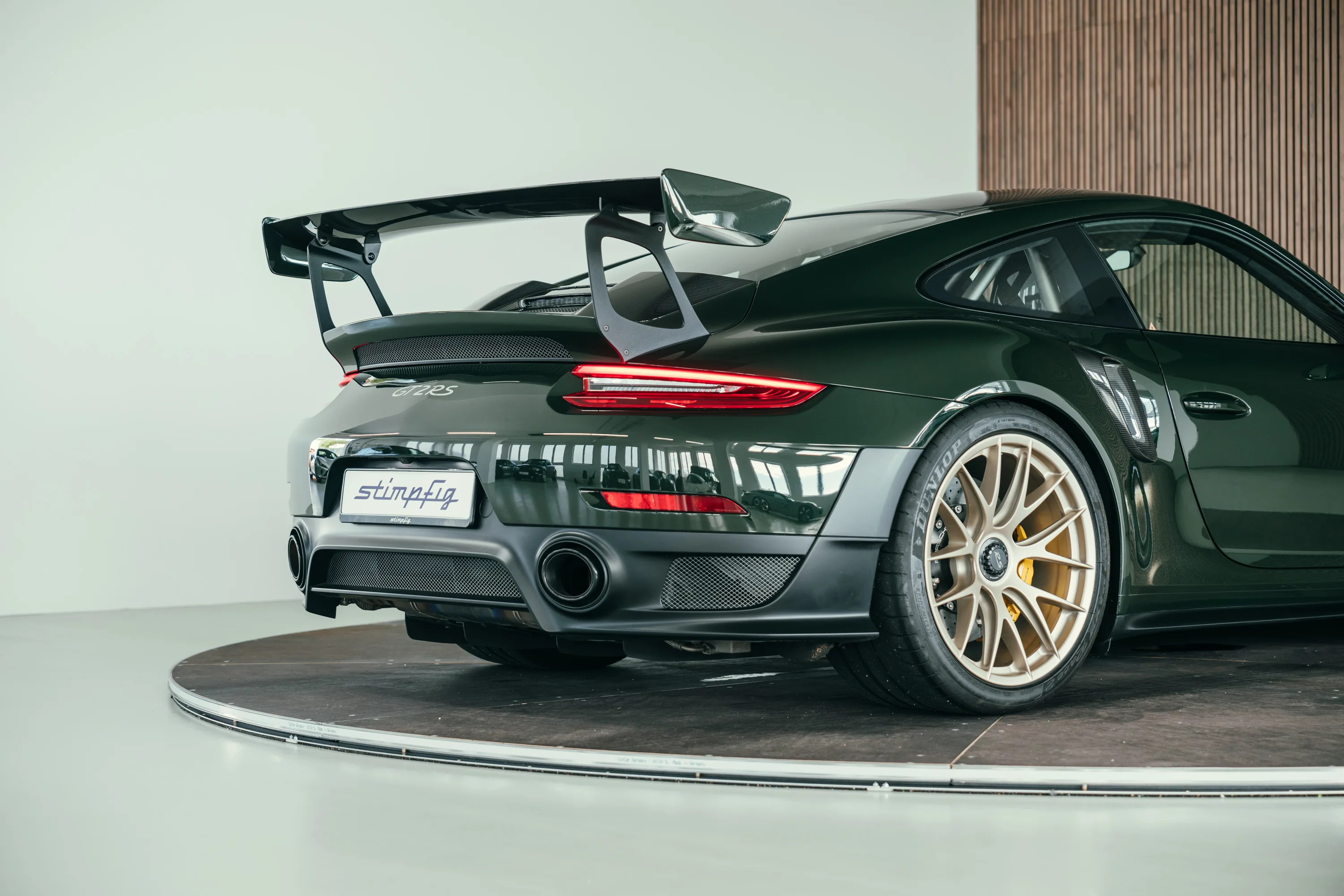 Porsche 911 GT2 RS