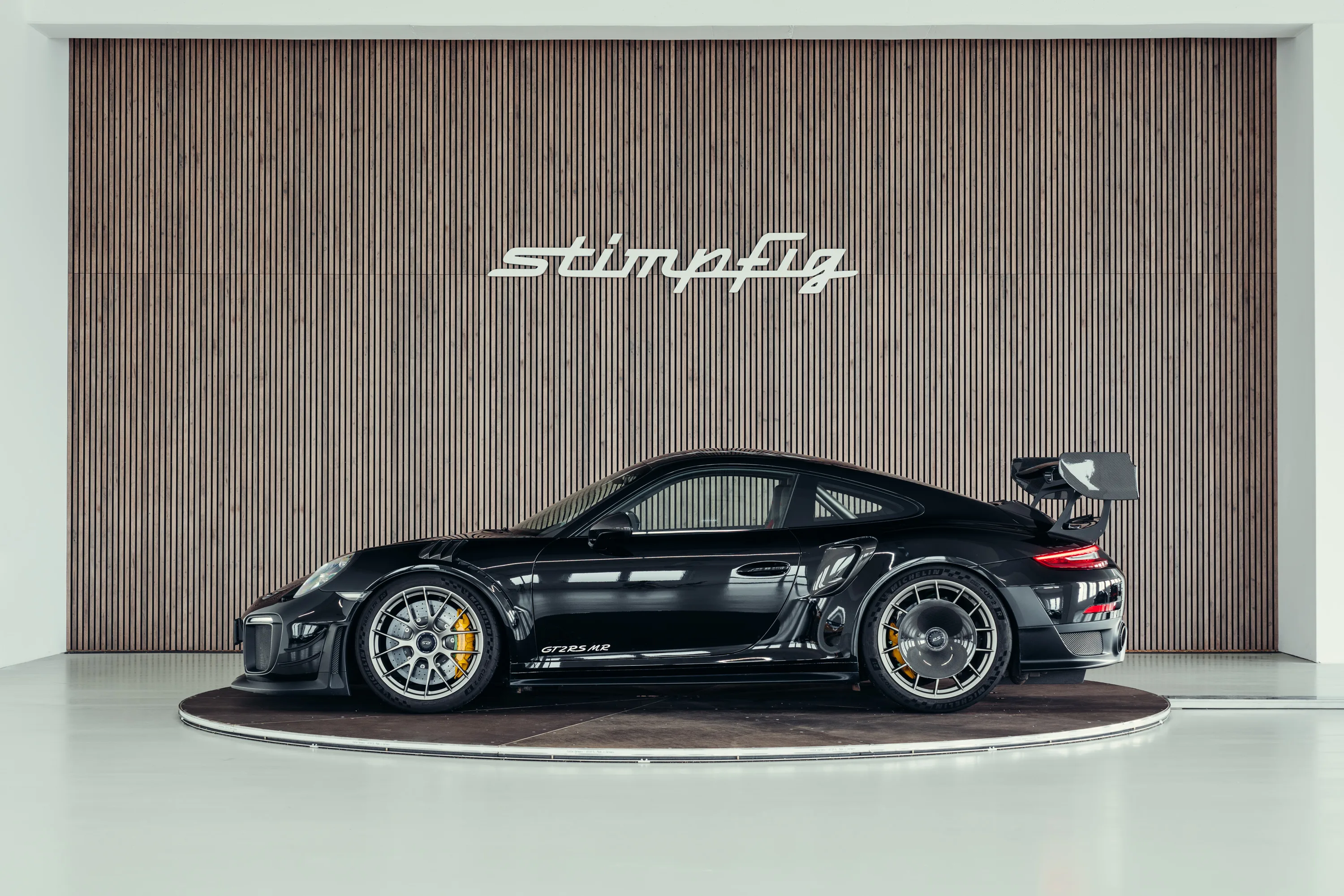 Porsche 911 GT2 RS