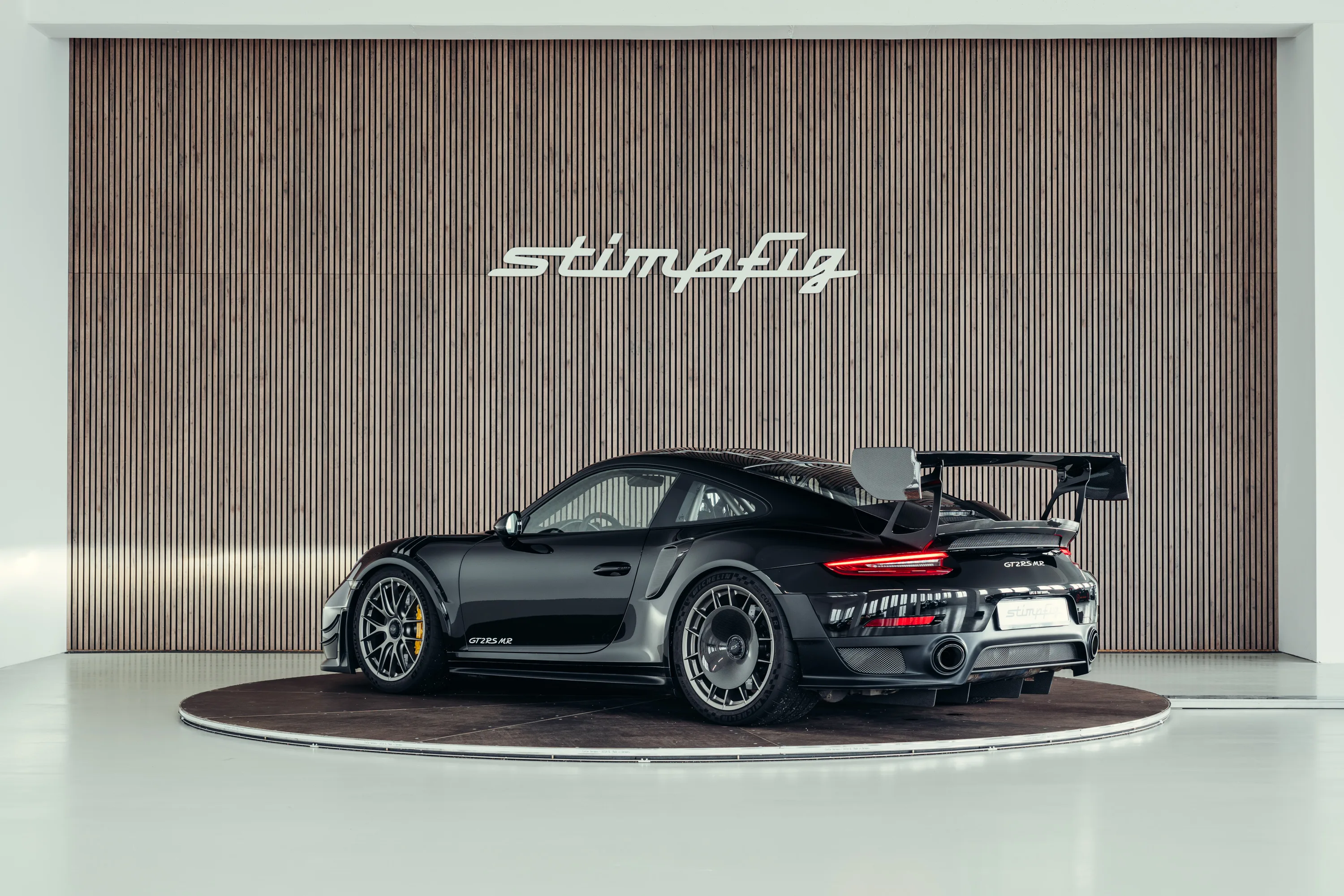 Porsche 911 GT2 RS
