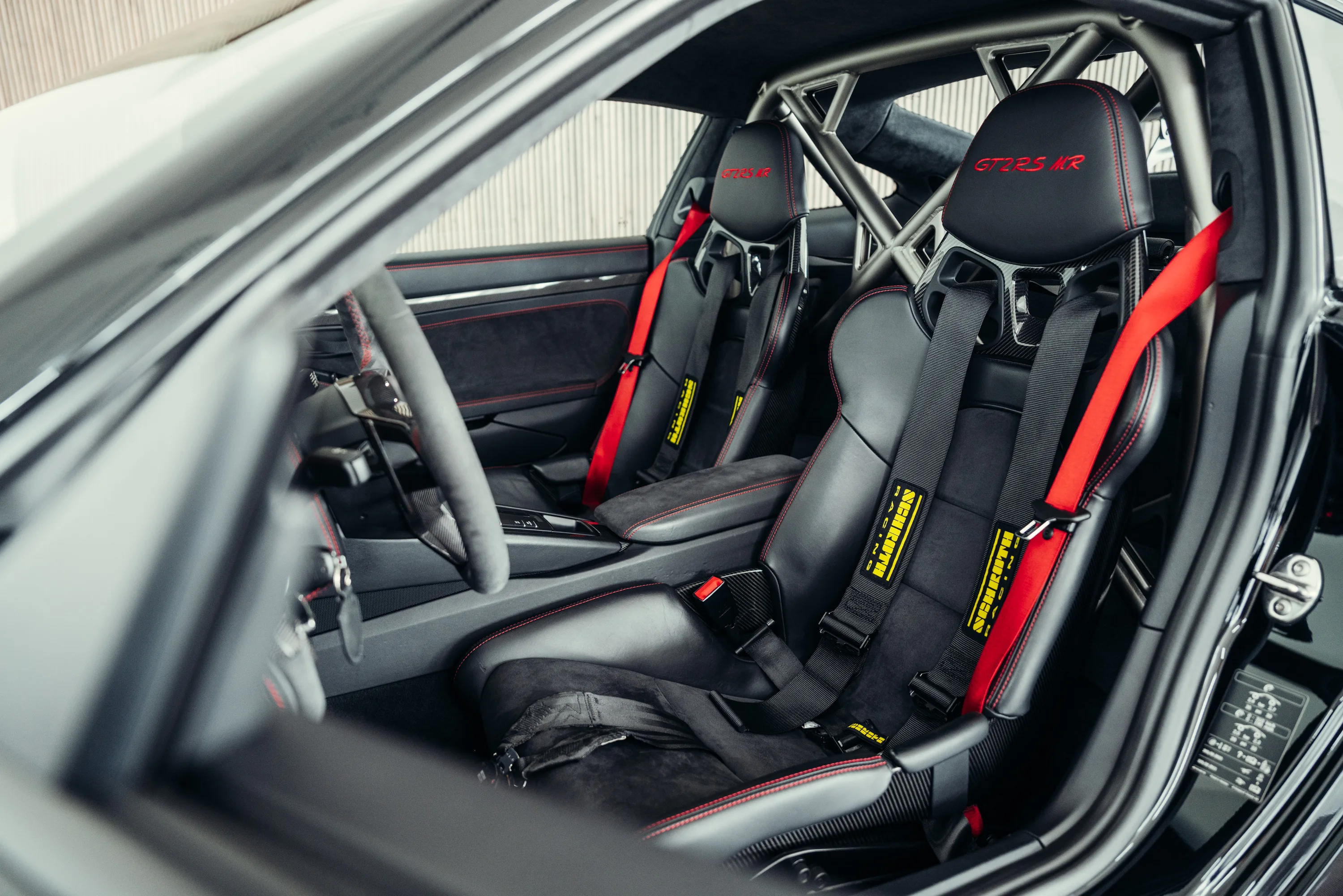 Porsche 911 GT2 RS