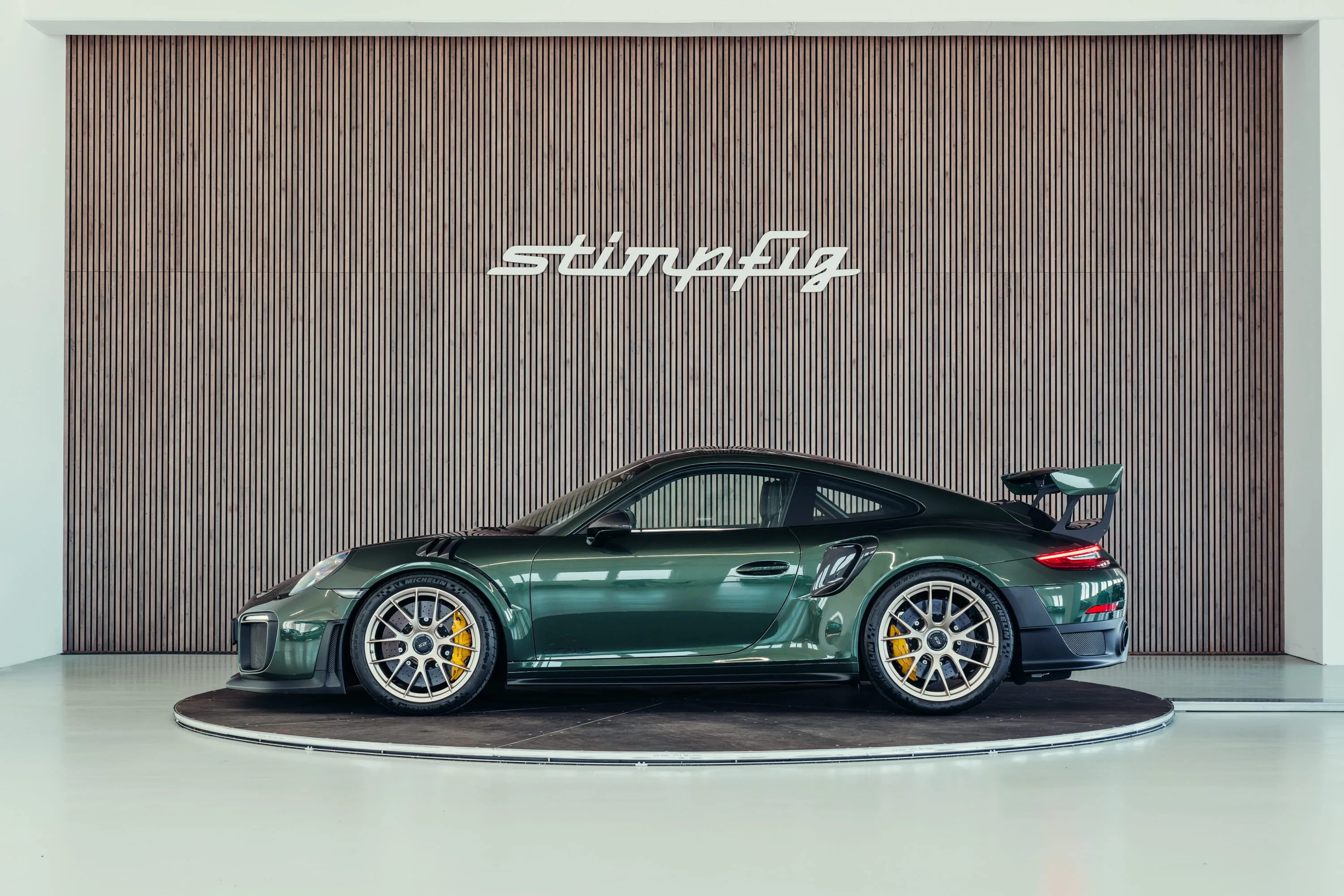 Porsche 911 GT2 RS