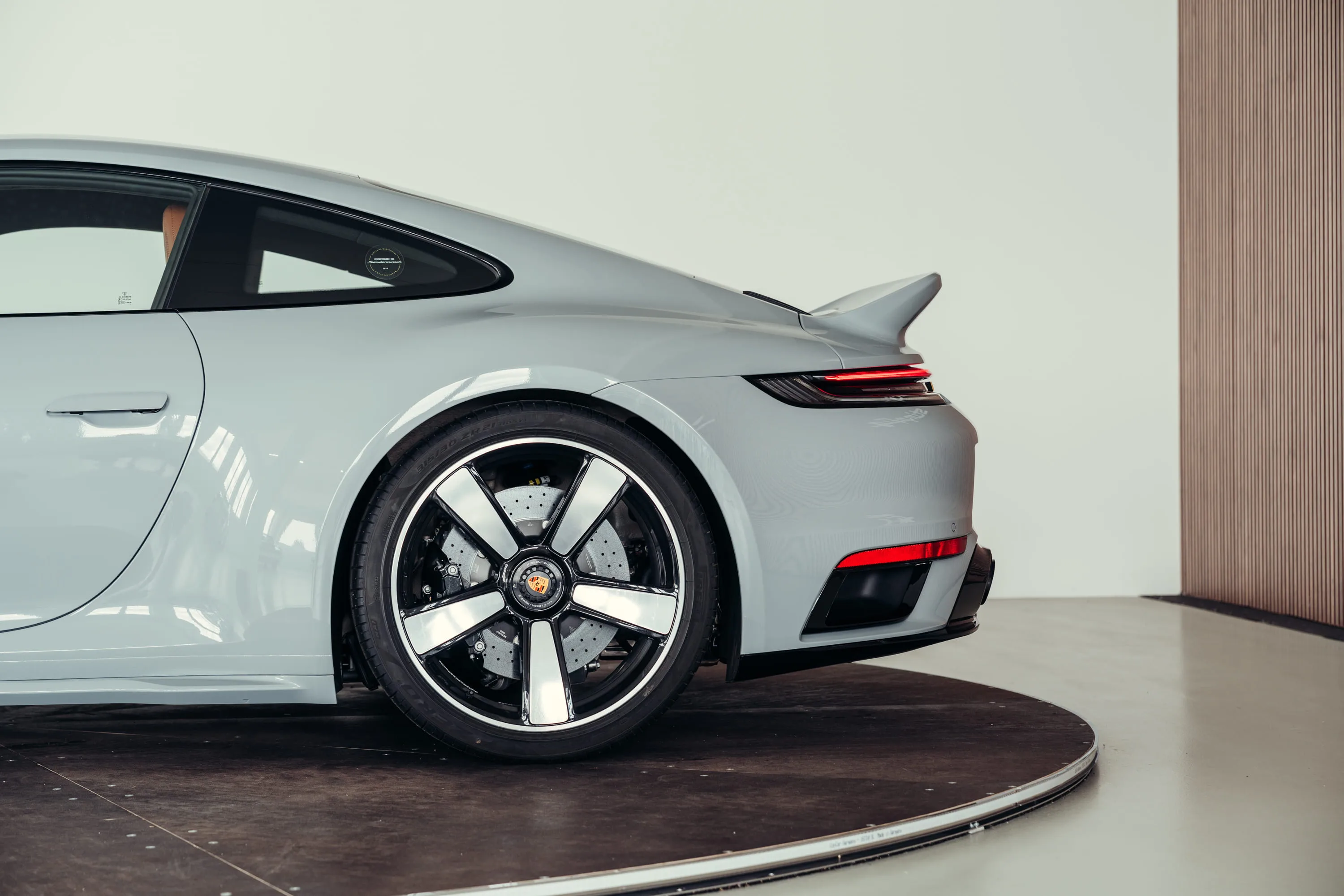 Porsche 911 Sport Classic