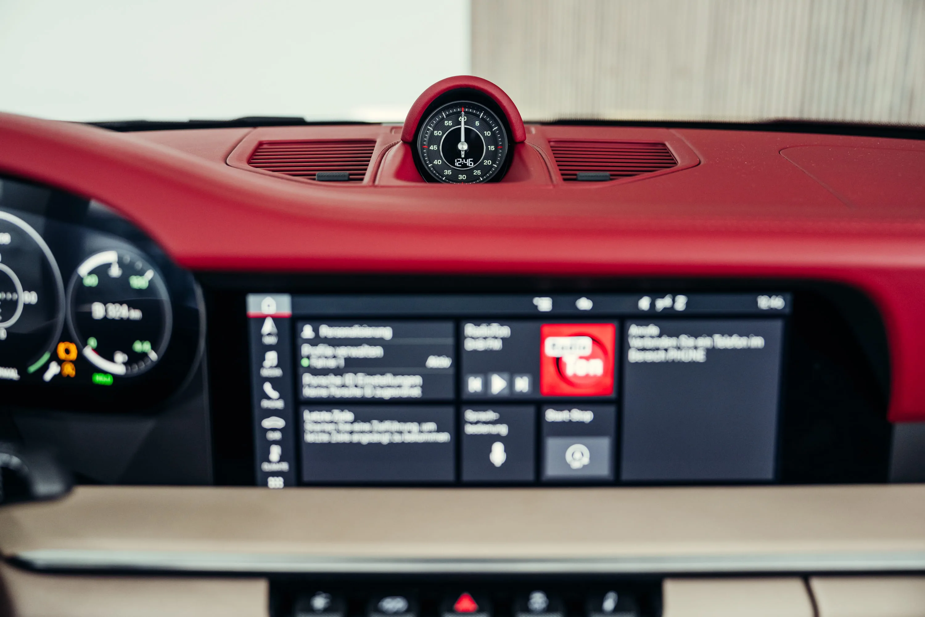 Porsche 911 Targa 4S Heritage Design